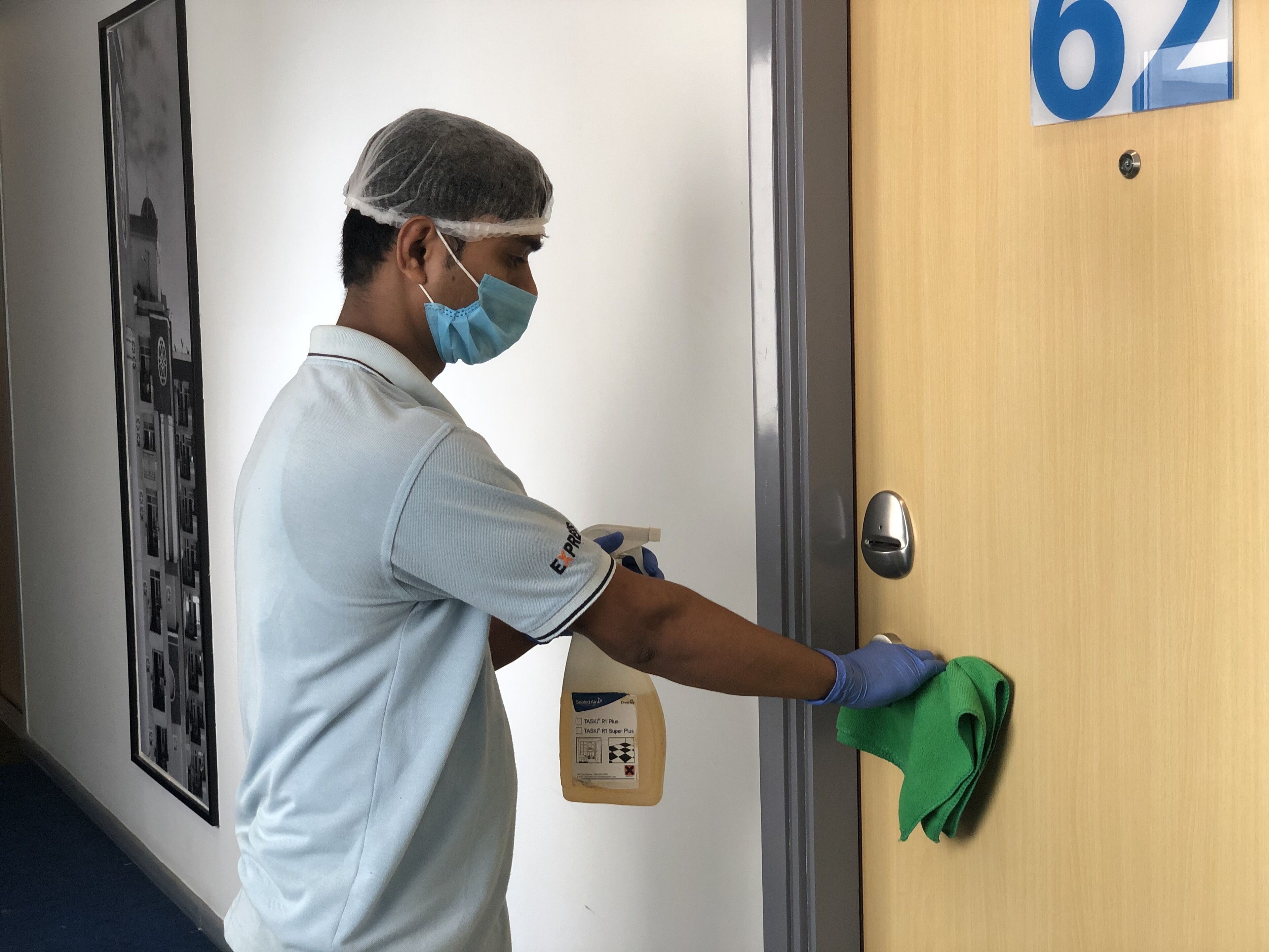 Holiday Inn Express Hyderabad Banjara Hills