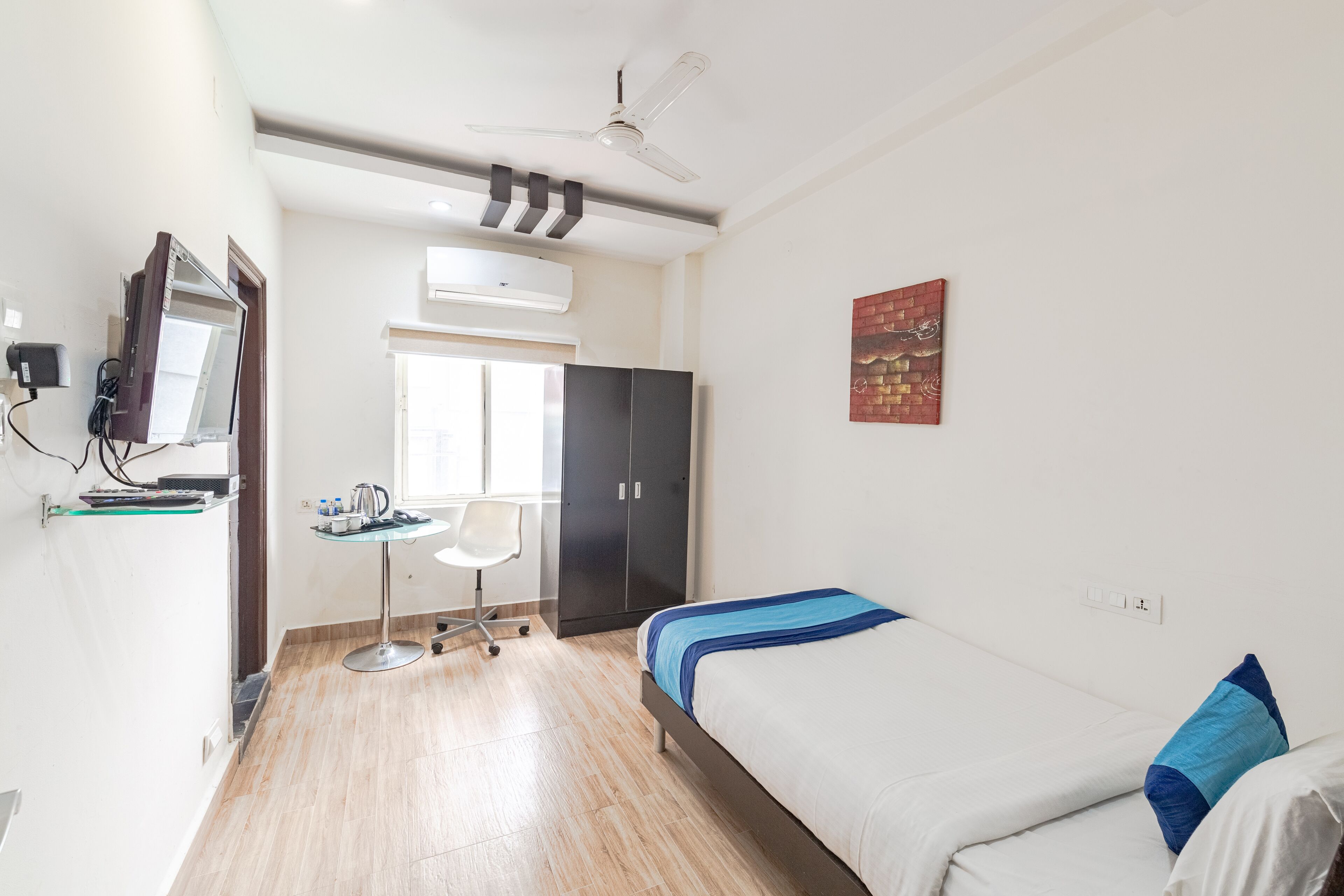 Hotel Mint Riva Gachibowli