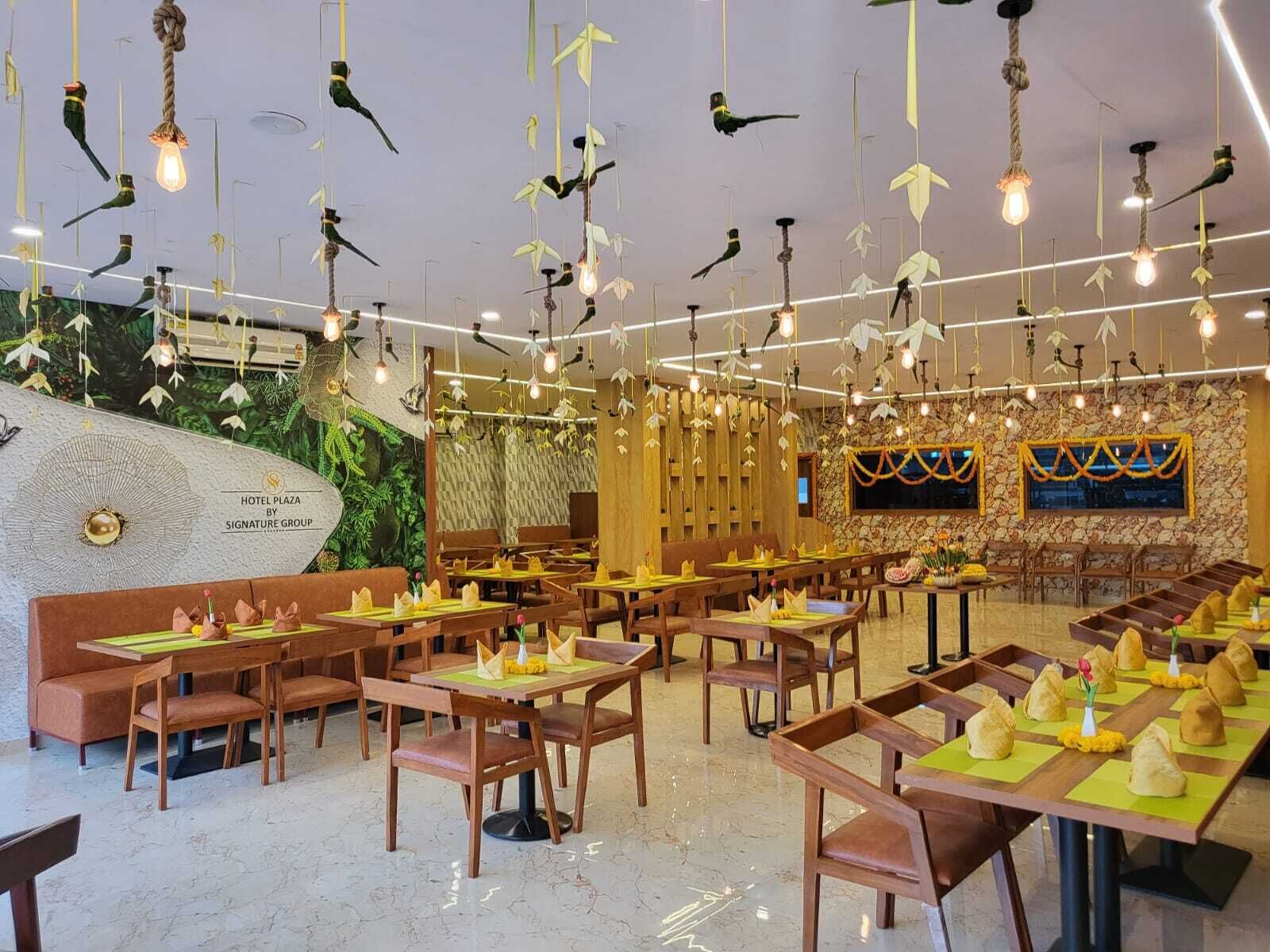 Hotel Plaza by Signature Group
