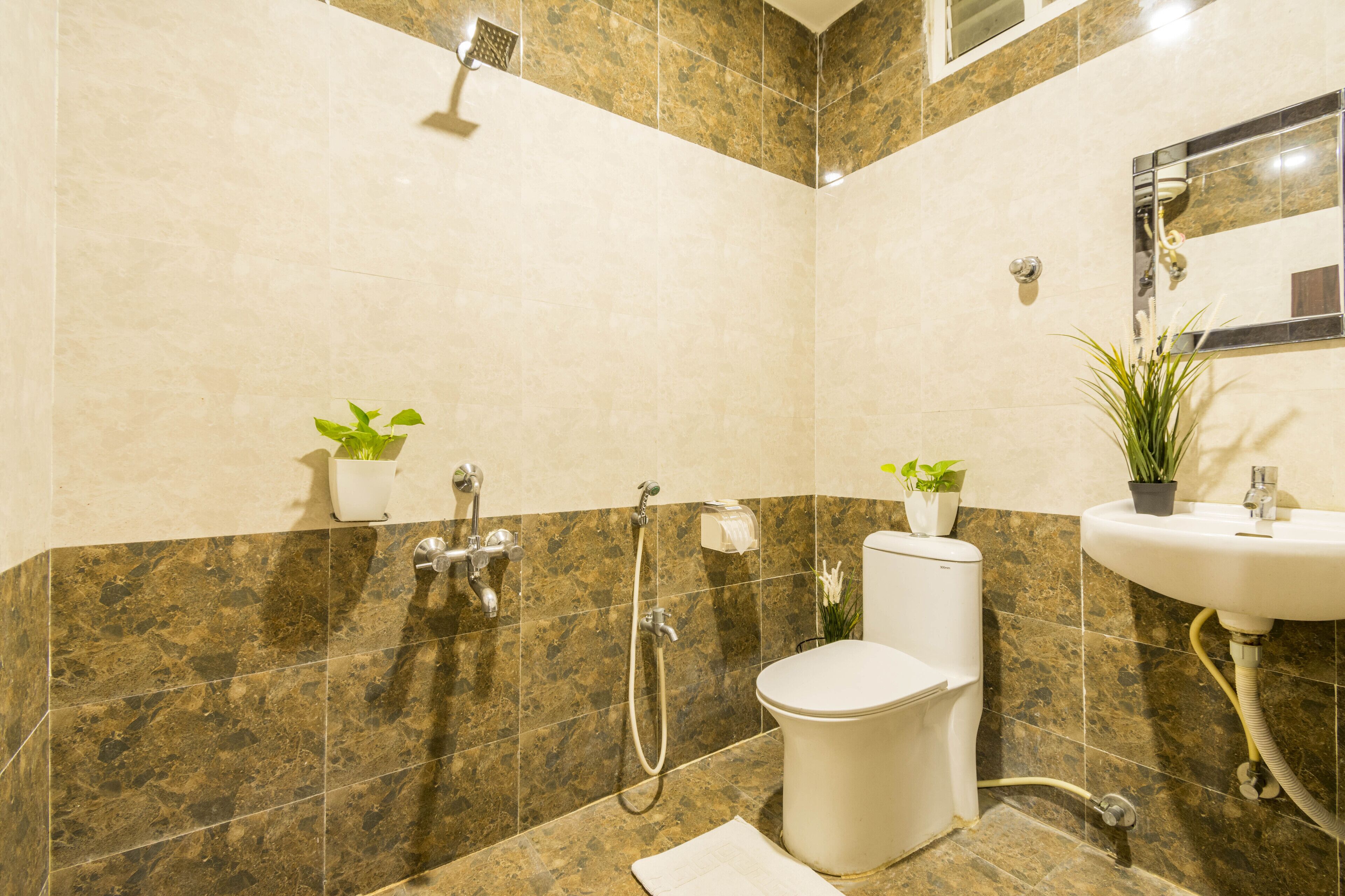 Hotel Plaza by Signature Group