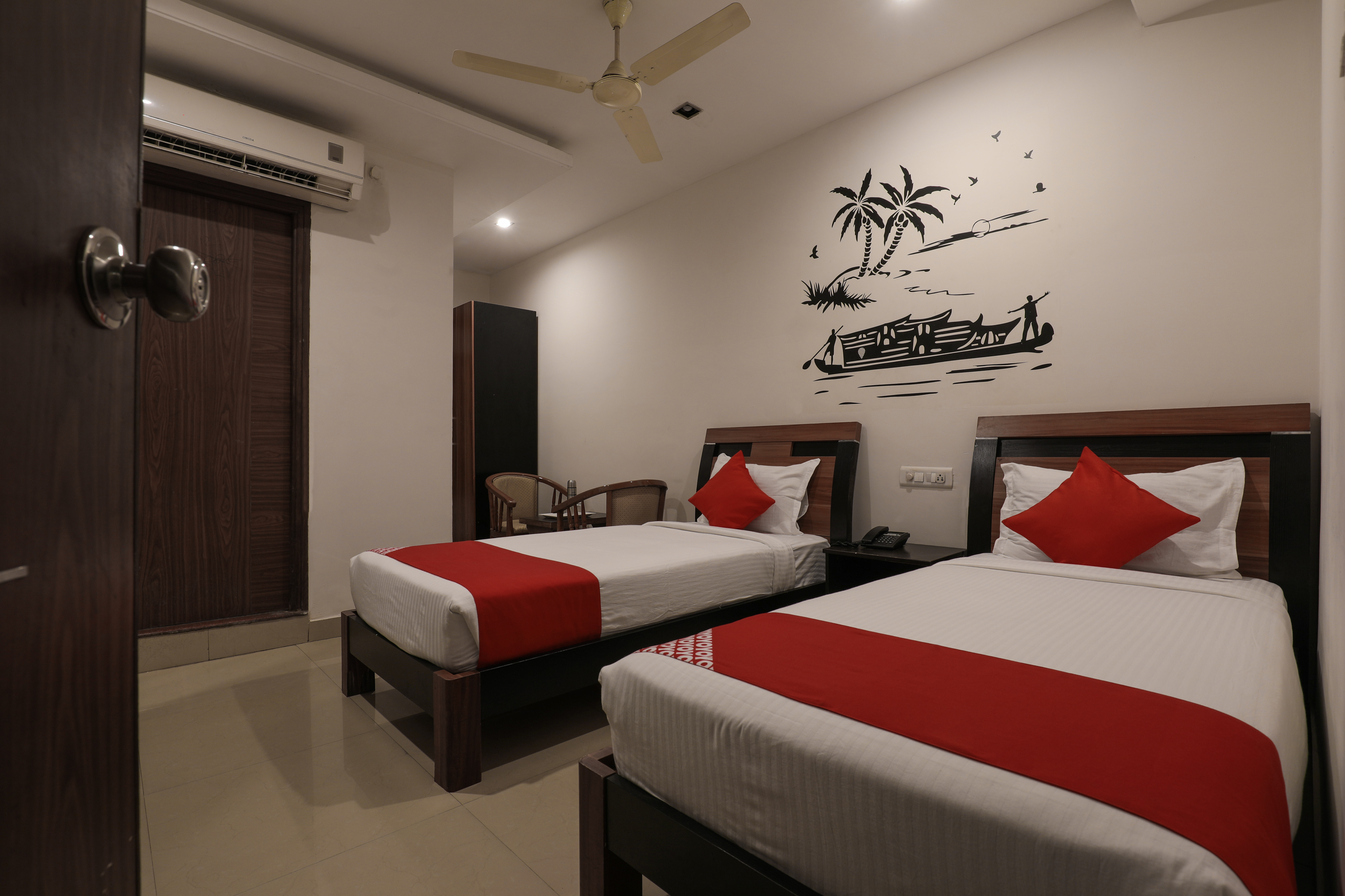 Hotel Sri Supraja Pride