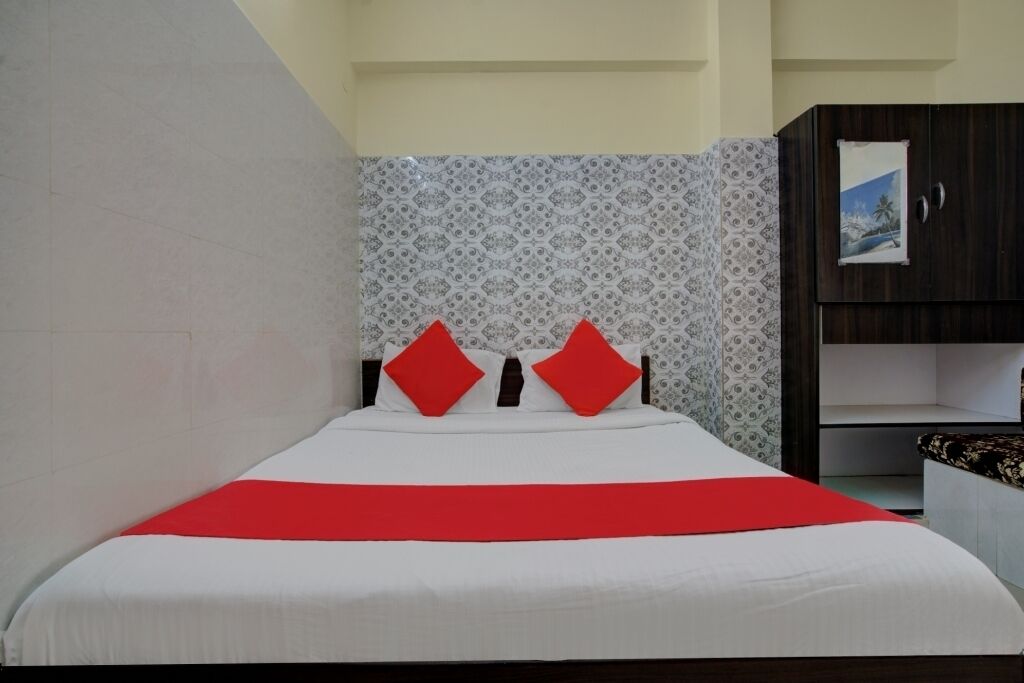 Hotel Sweekar Suites