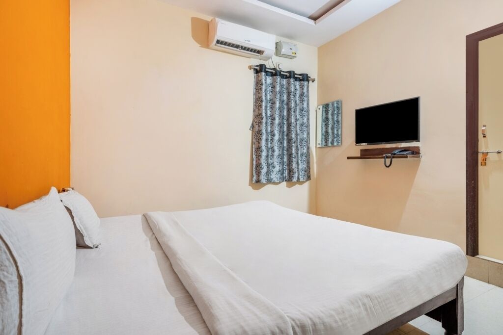 Iroomz Eco Avasya Residency