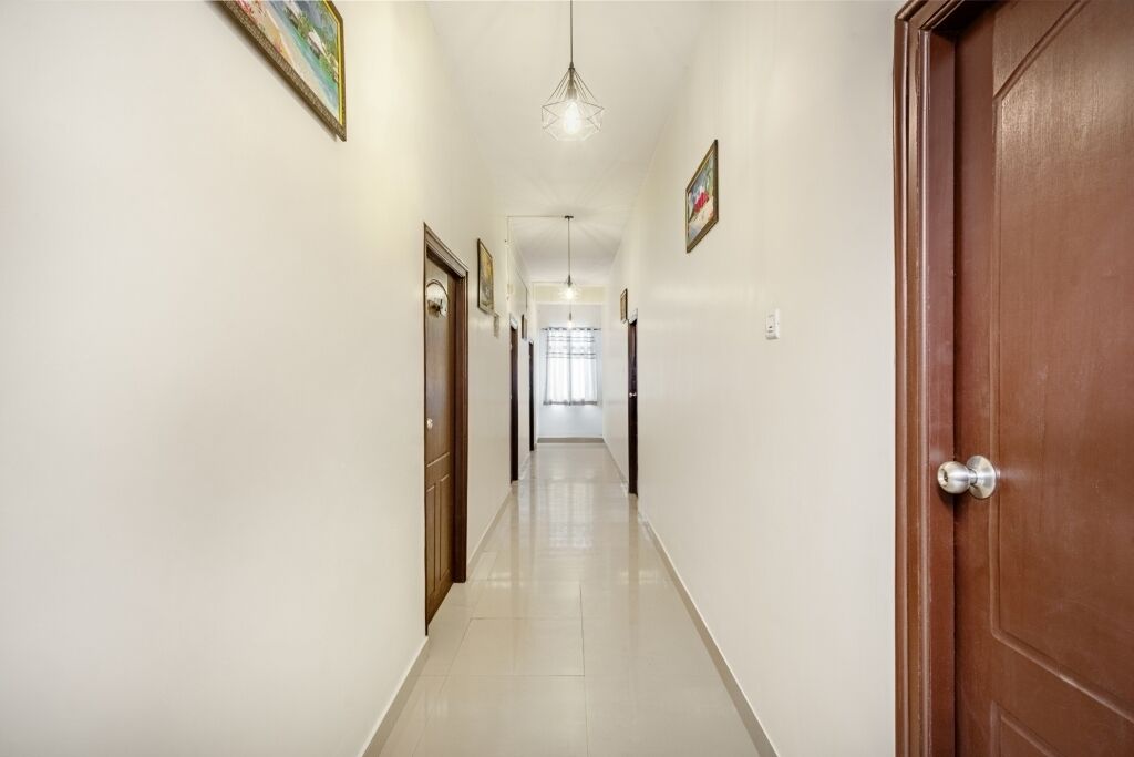 IROOMZ Hotel Royal Hill Park