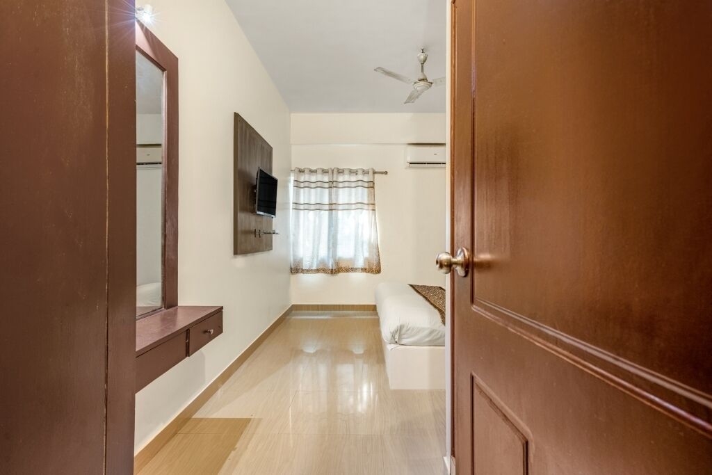 IROOMZ Hotel Royal Hill Park