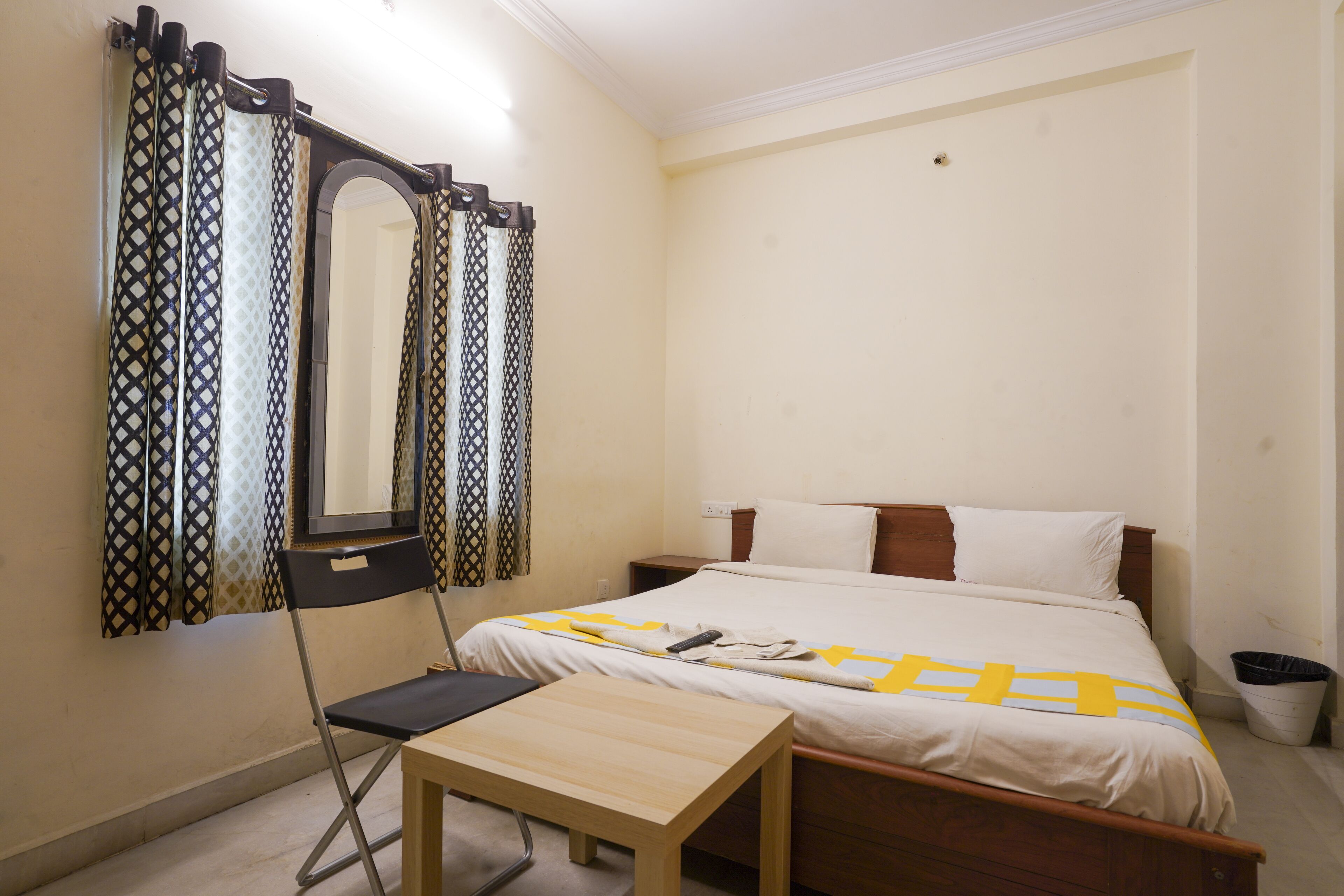 iROOMZ Kalyan Residency