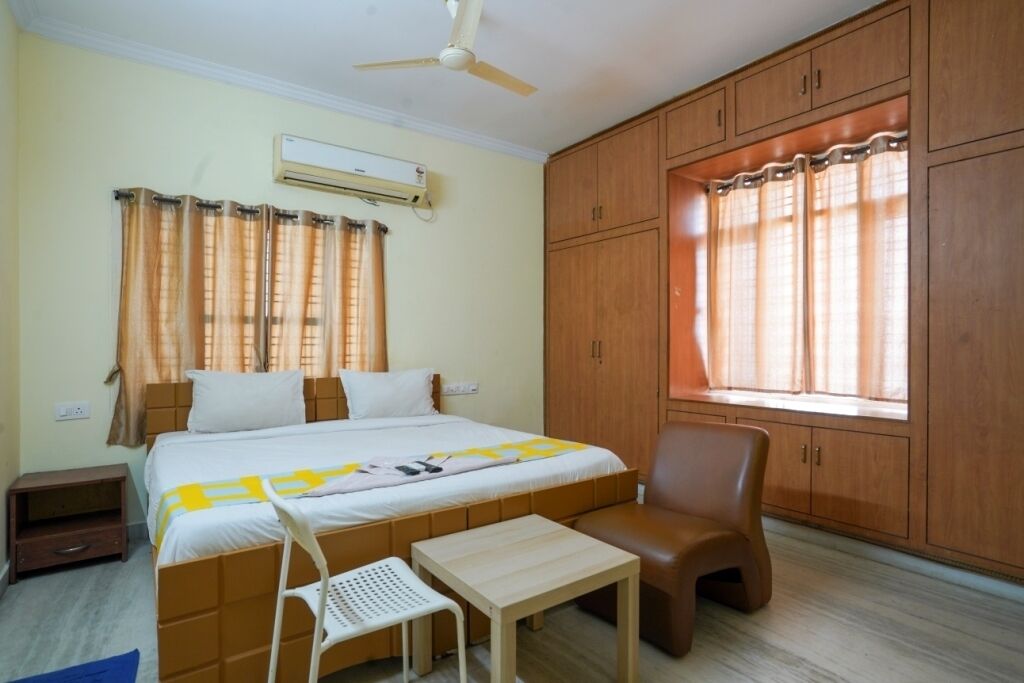 iROOMZ Kalyan Residency