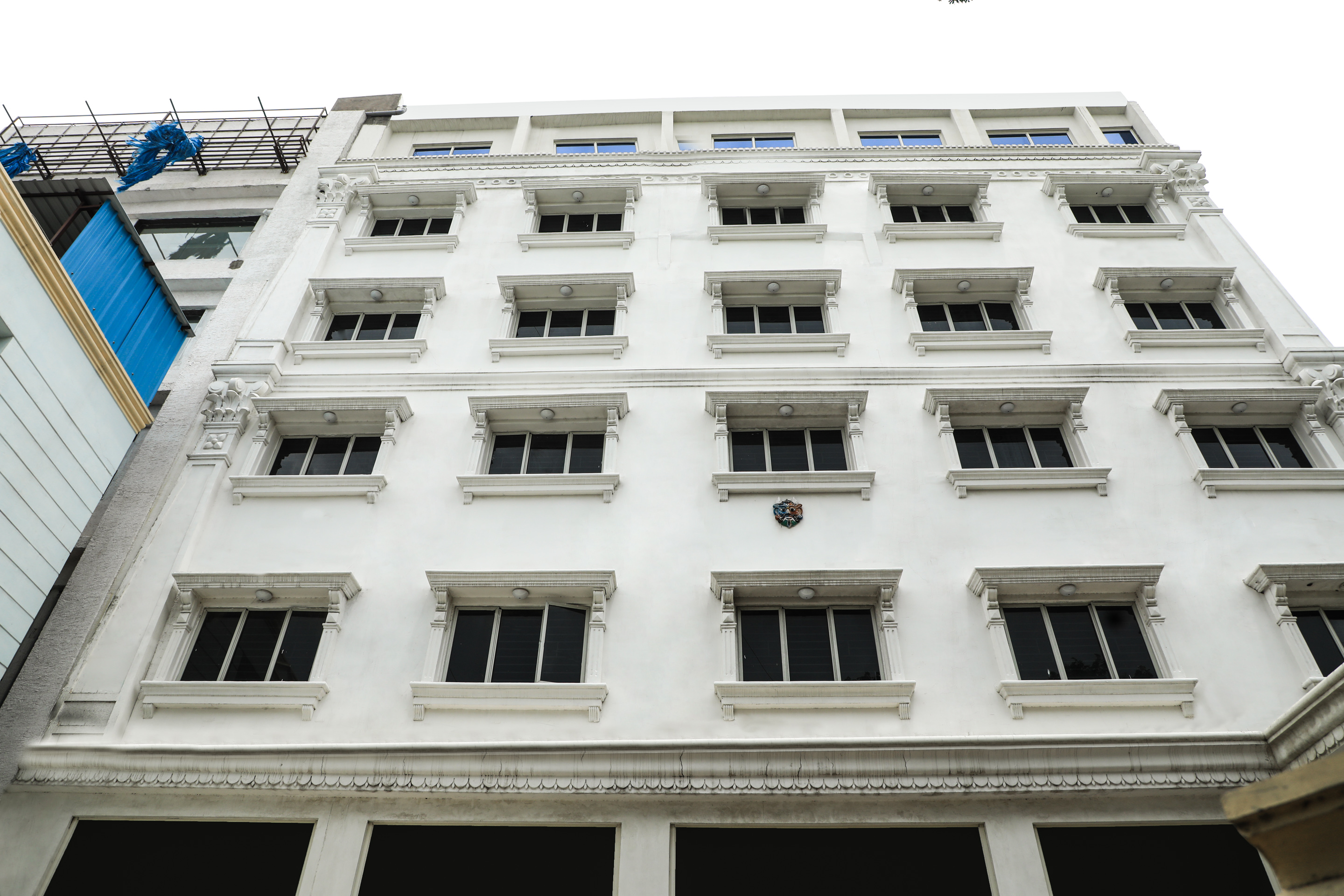 Navvada Regency By OYO Rooms