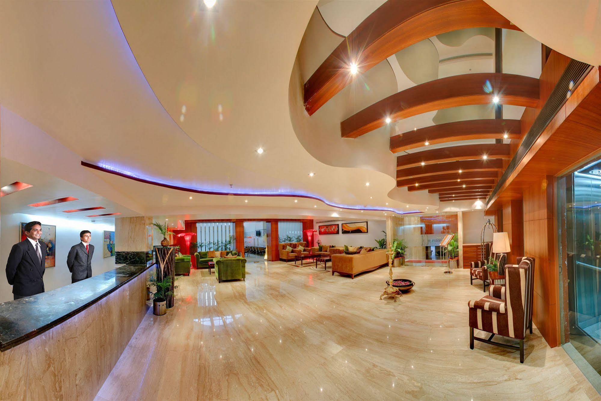 Luminous One Continent Hotel