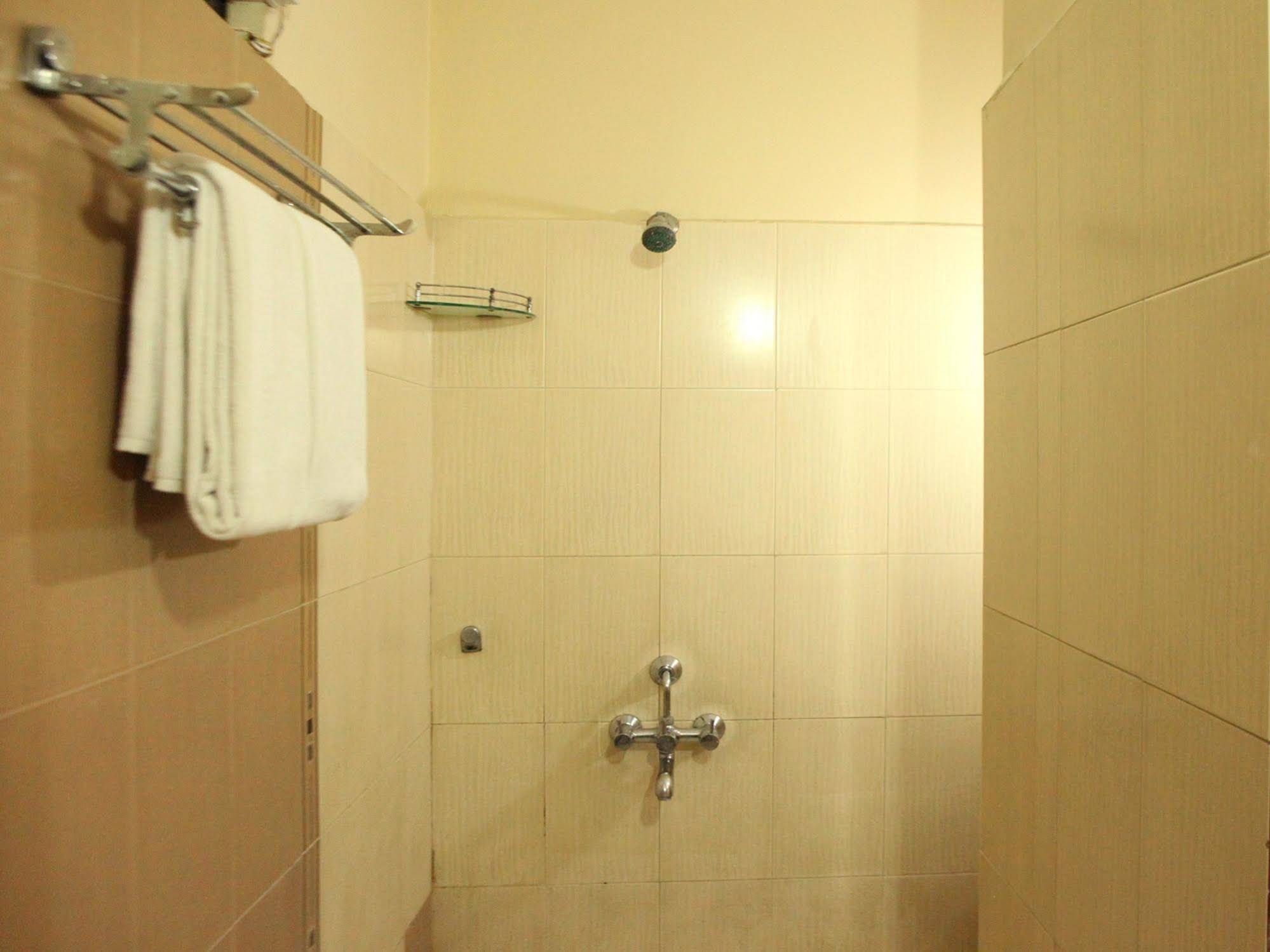 OYO Rooms Sujana Forum Mall