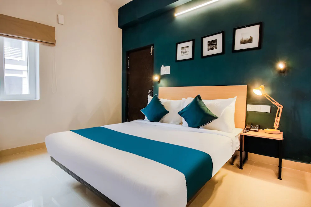 SilverKey Executive Stays 28060 JV Colony