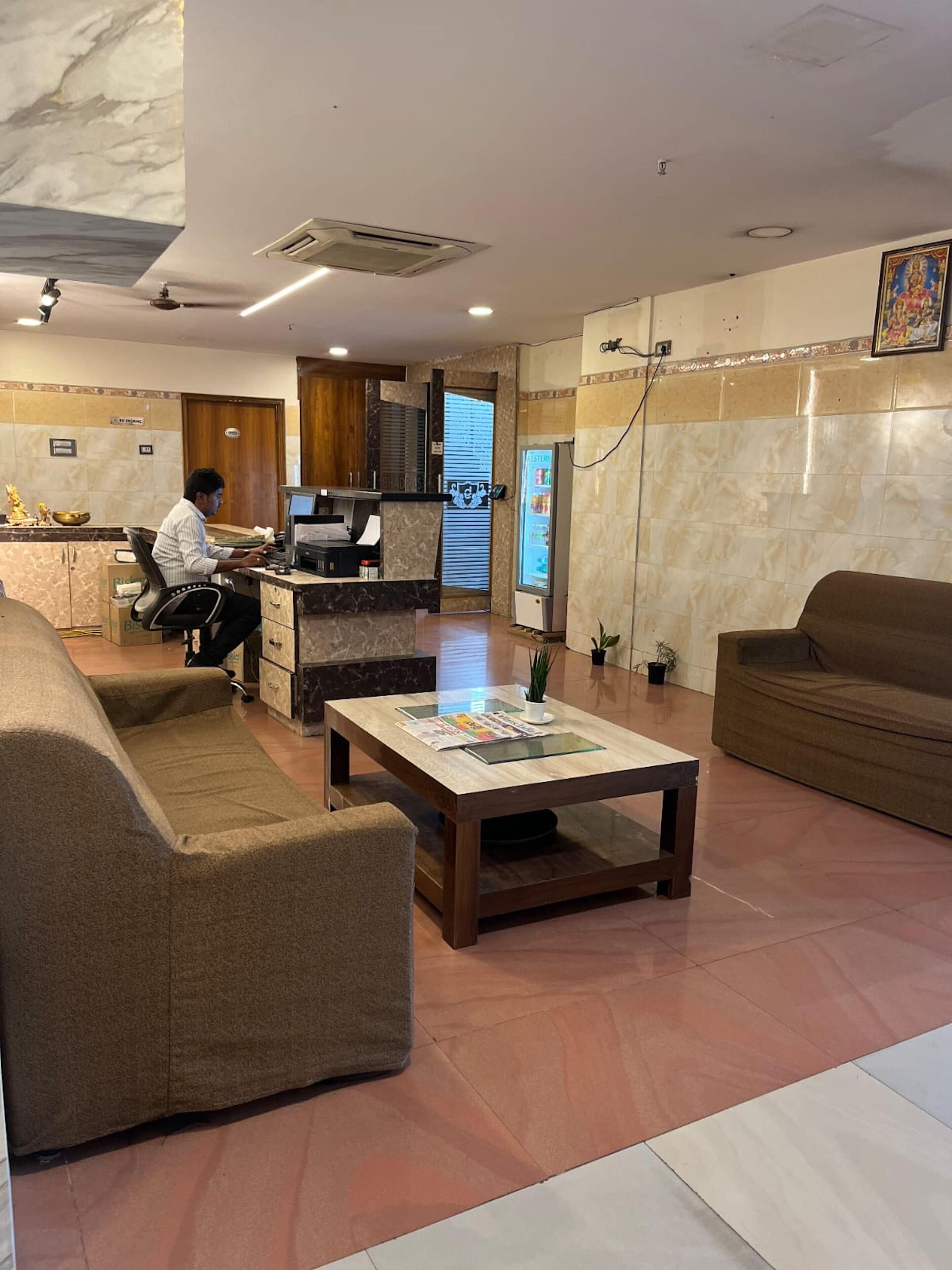 Vaidh Business Hotel