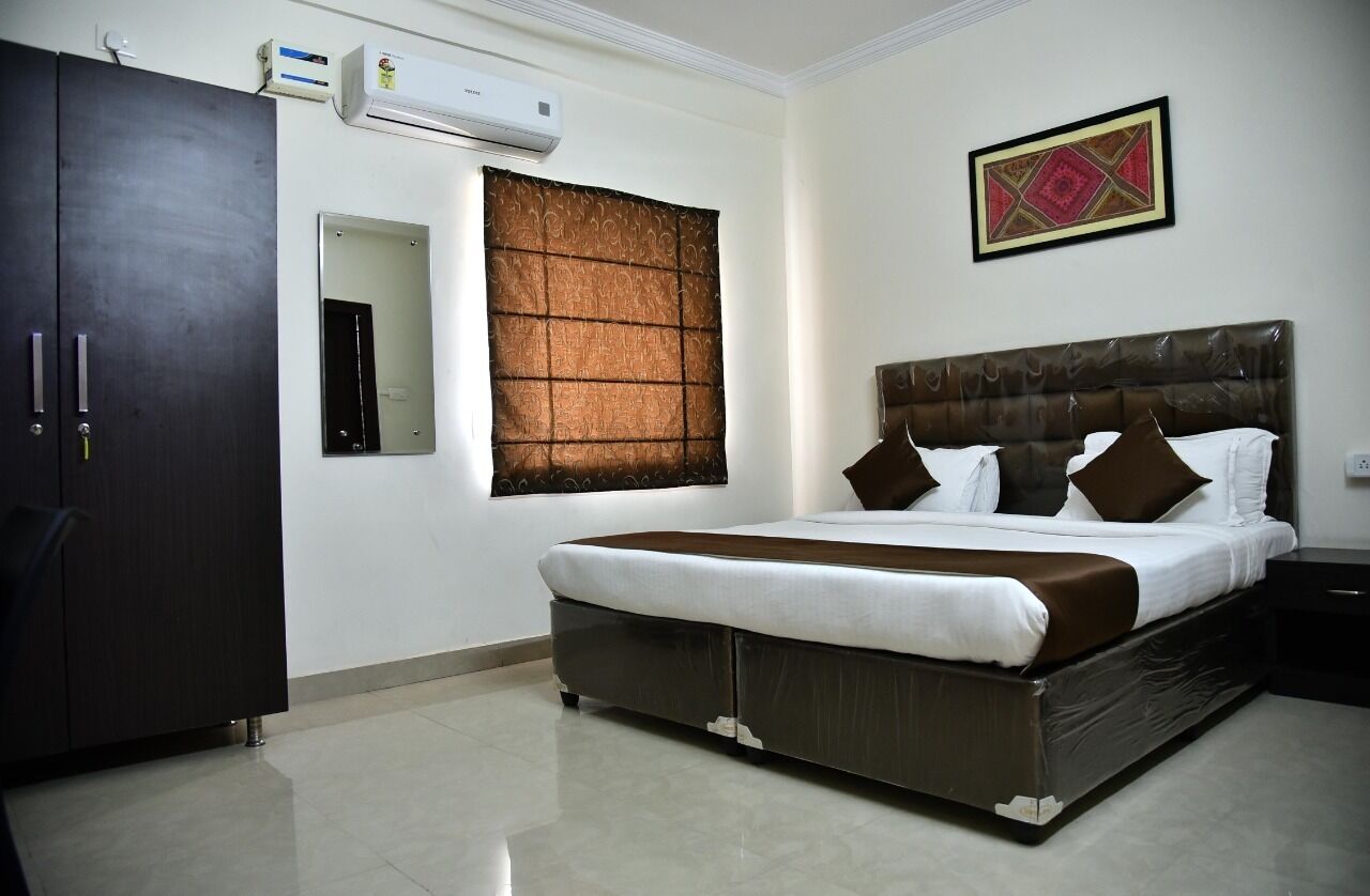 Sapphire Asta Apartments