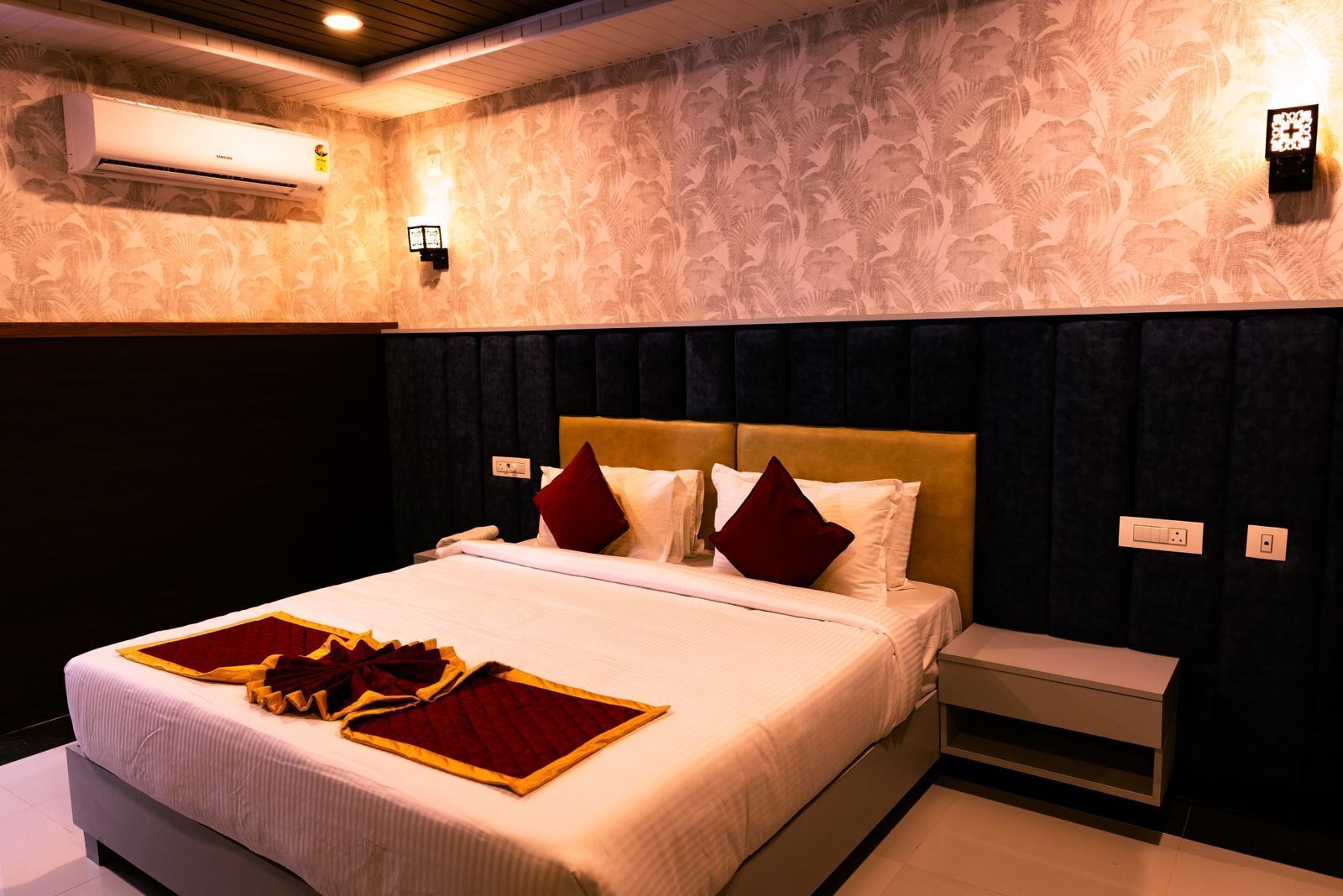 Hotel Grand Orchid