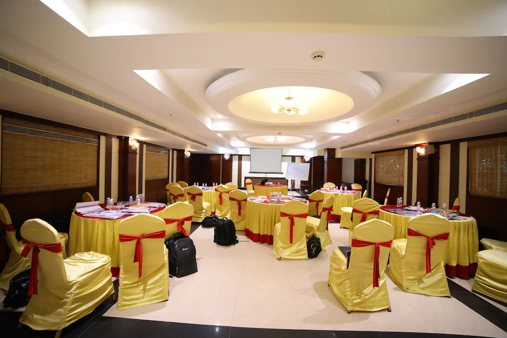 Hotel Marg Krishnaaya