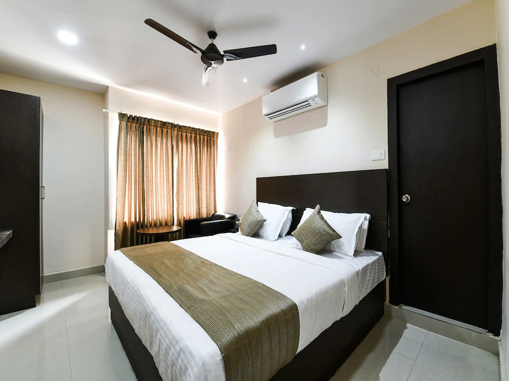 Hotel Akshara Inn by OYO Rooms