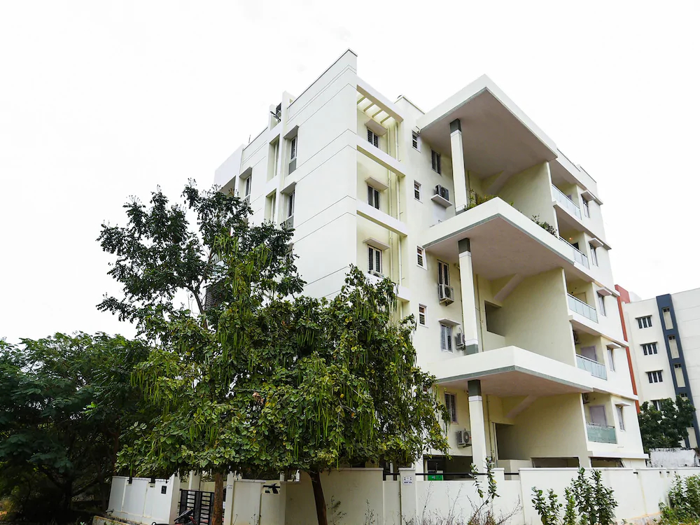 Akshara Suites By OYO Rooms