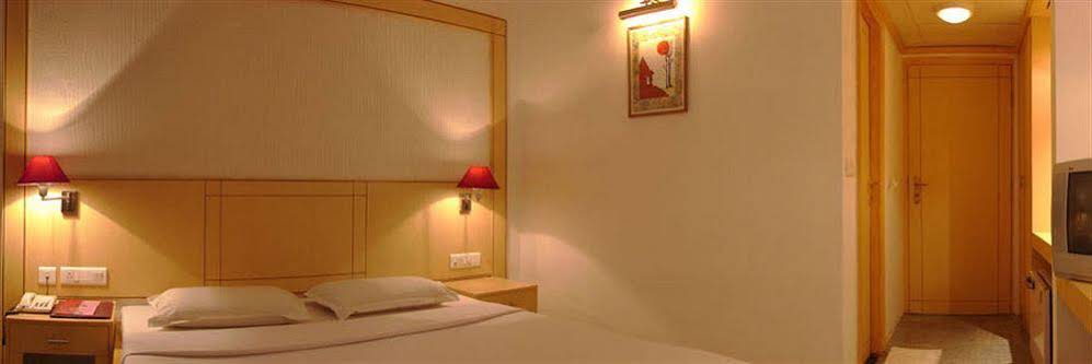 Gsr Meghalaya Hotel
