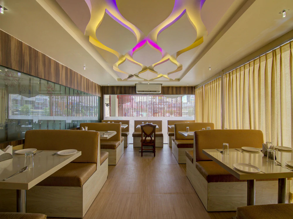 Hotel Ruchi by OYO Rooms