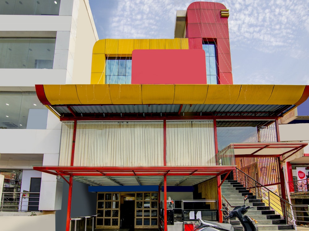 Hotel Ruchi by OYO Rooms