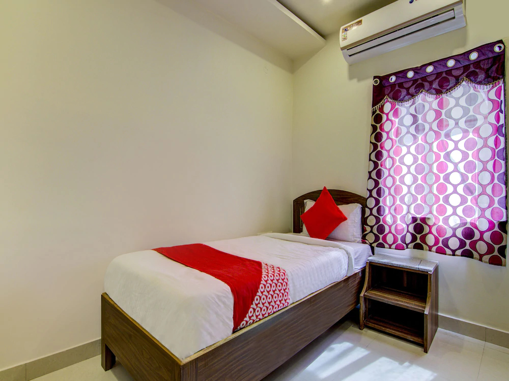 Hotel Ruchi by OYO Rooms