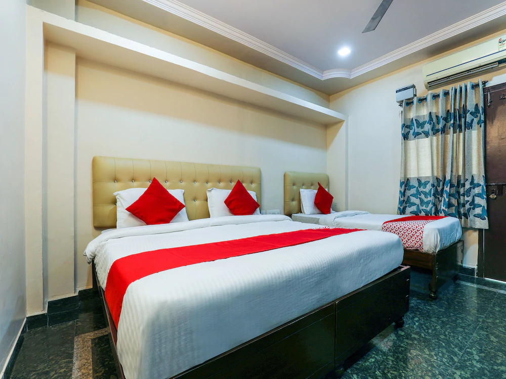 Seacity Guest House by OYO Rooms