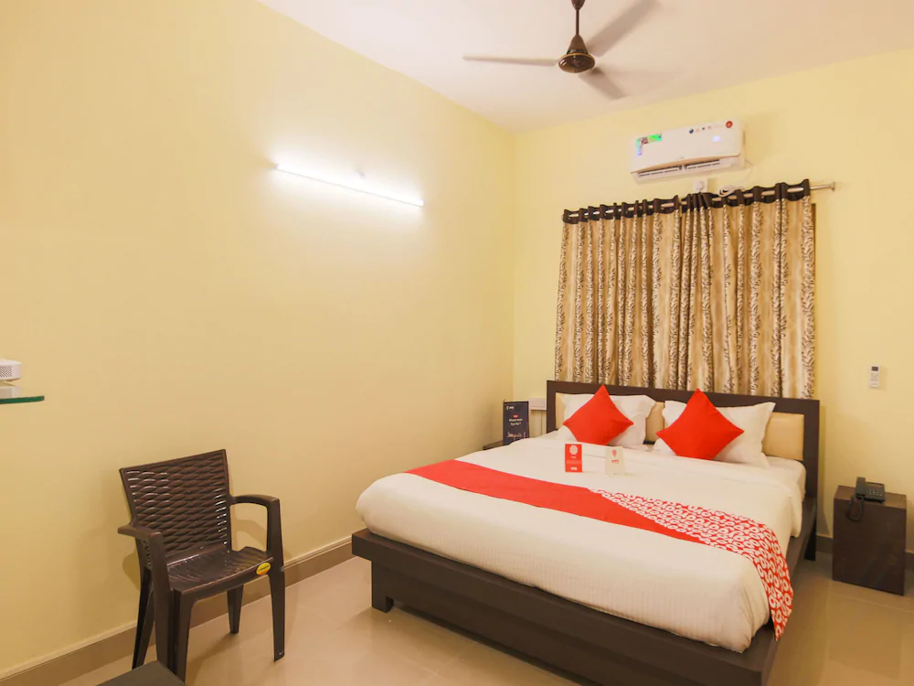 Srk Grand by OYO Rooms