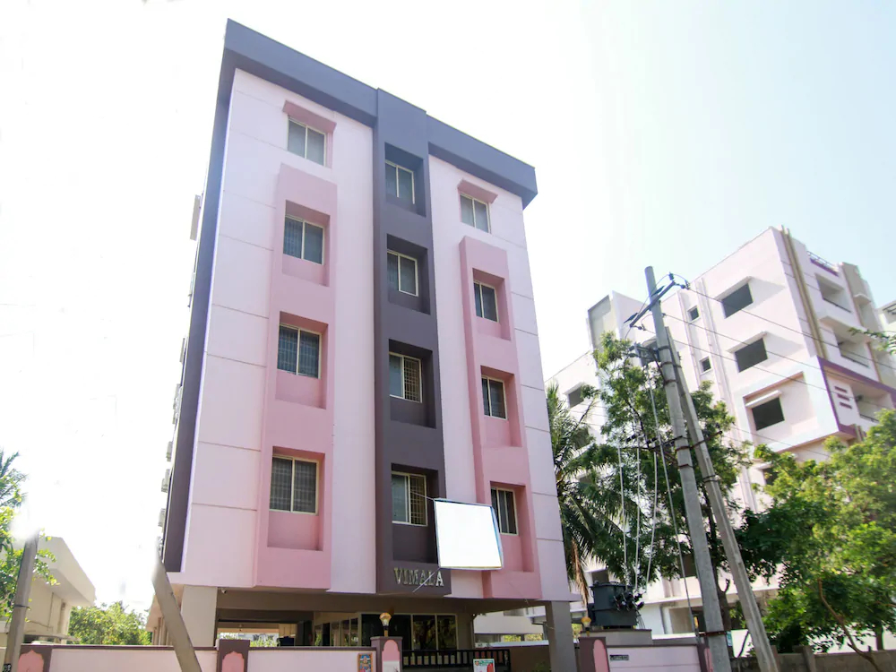 Srk Grand by OYO Rooms