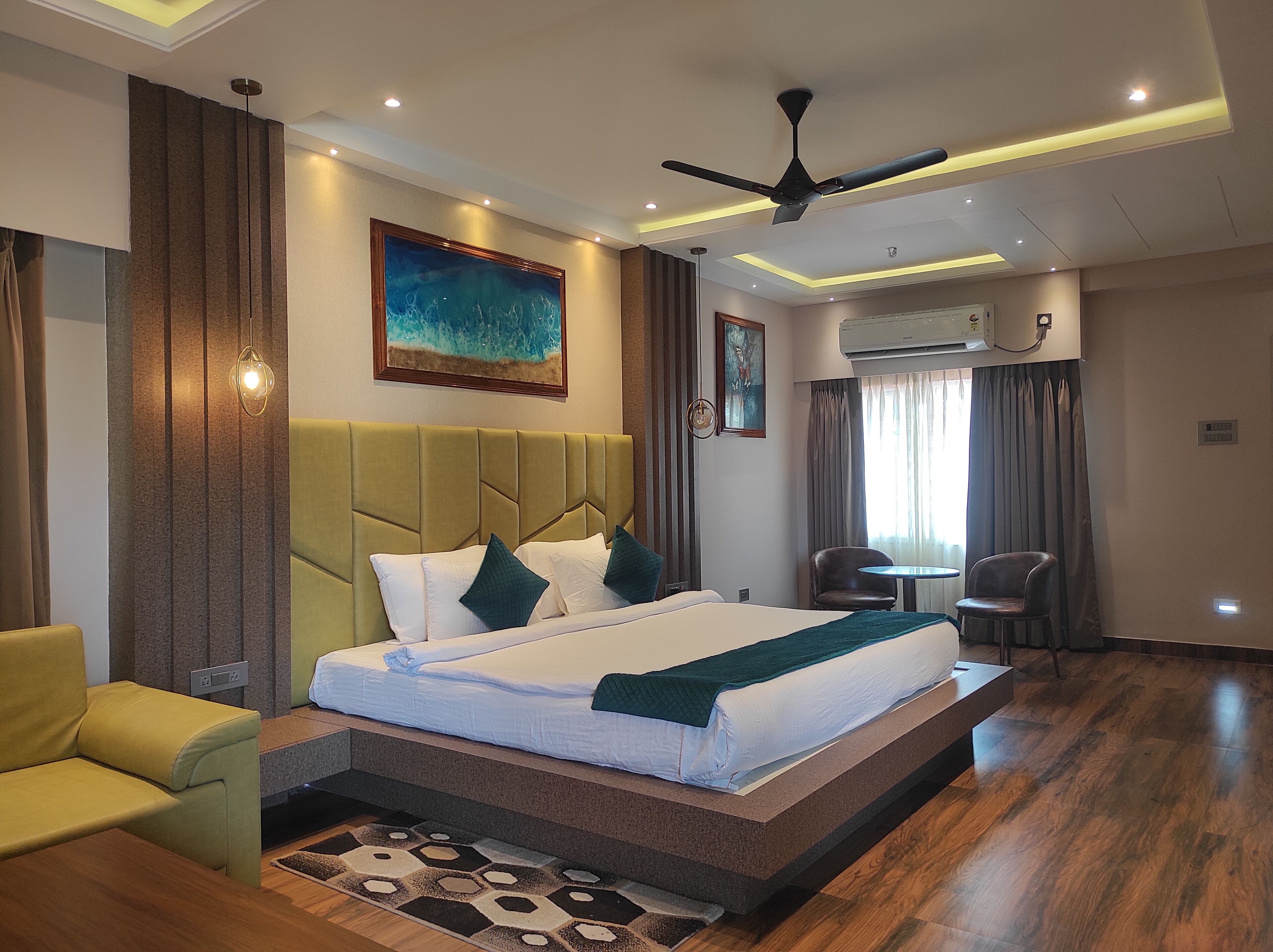 HM Resort