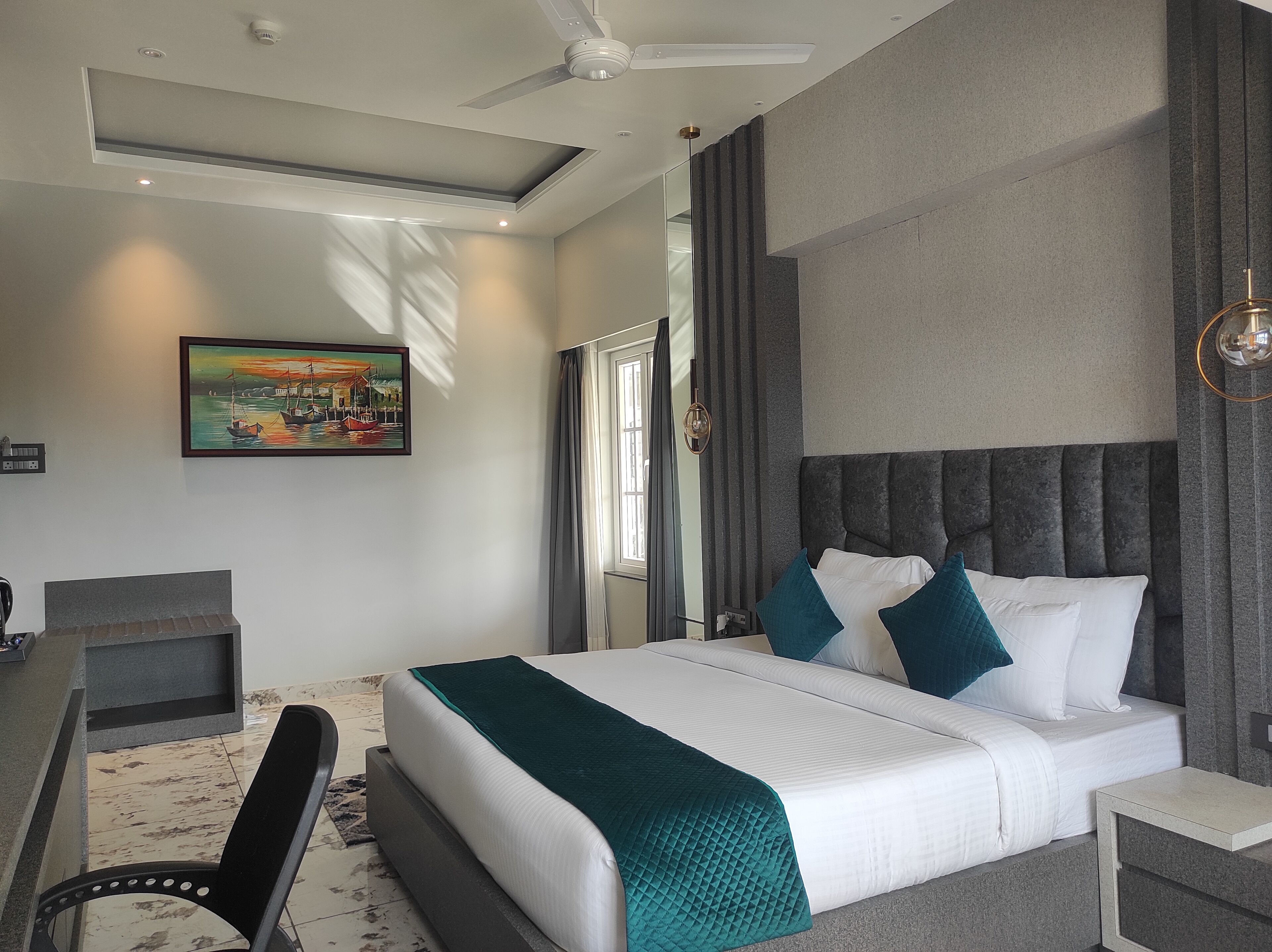 HM Resort