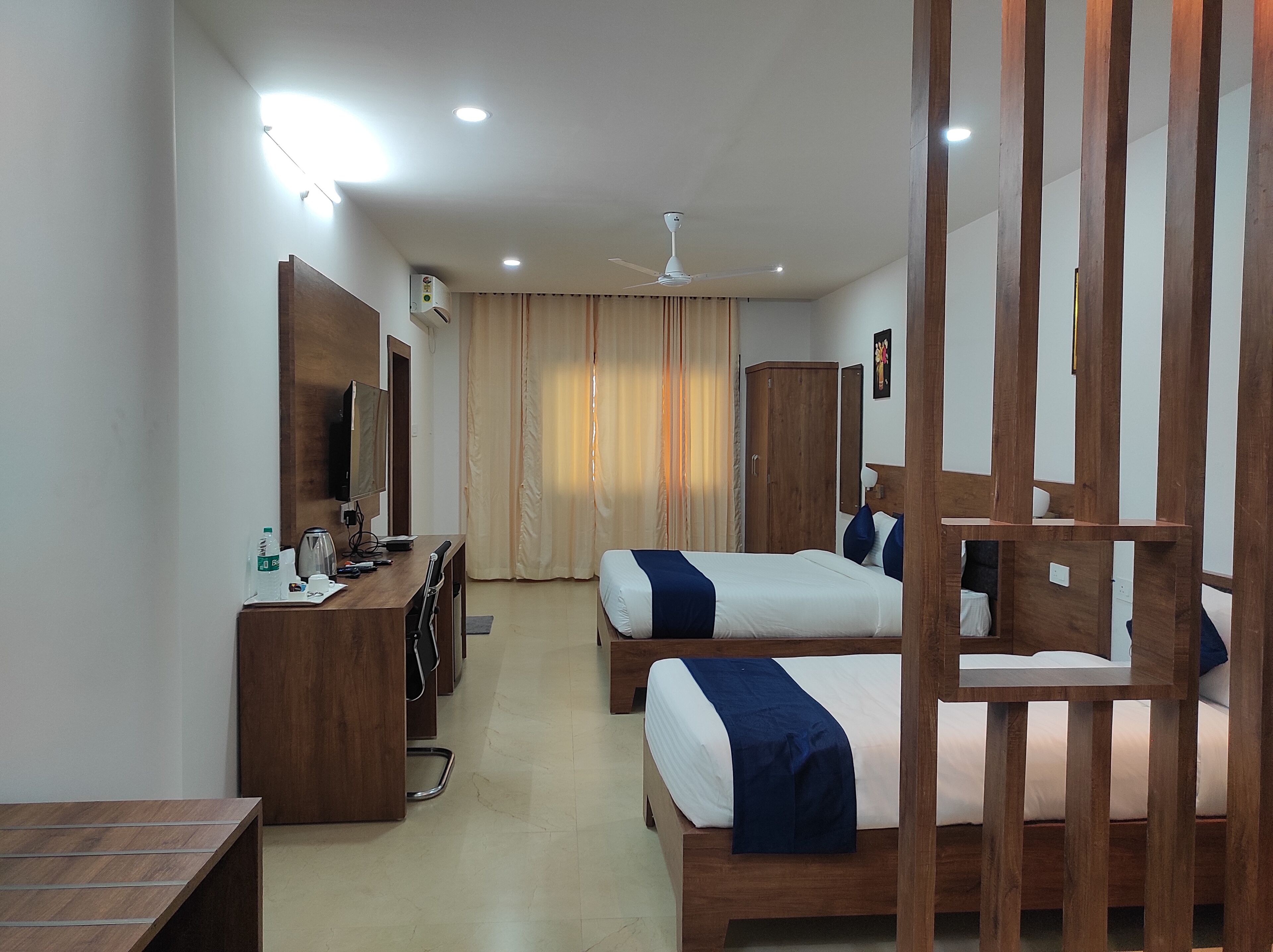 Hotel A G Palace