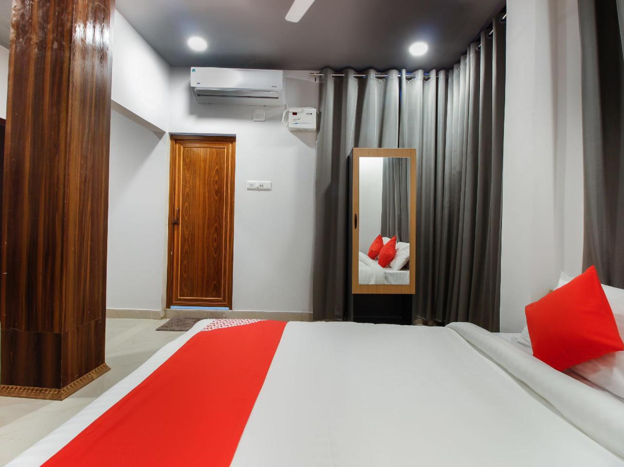 Aditya Palace Beltola Survey by OYO Rooms