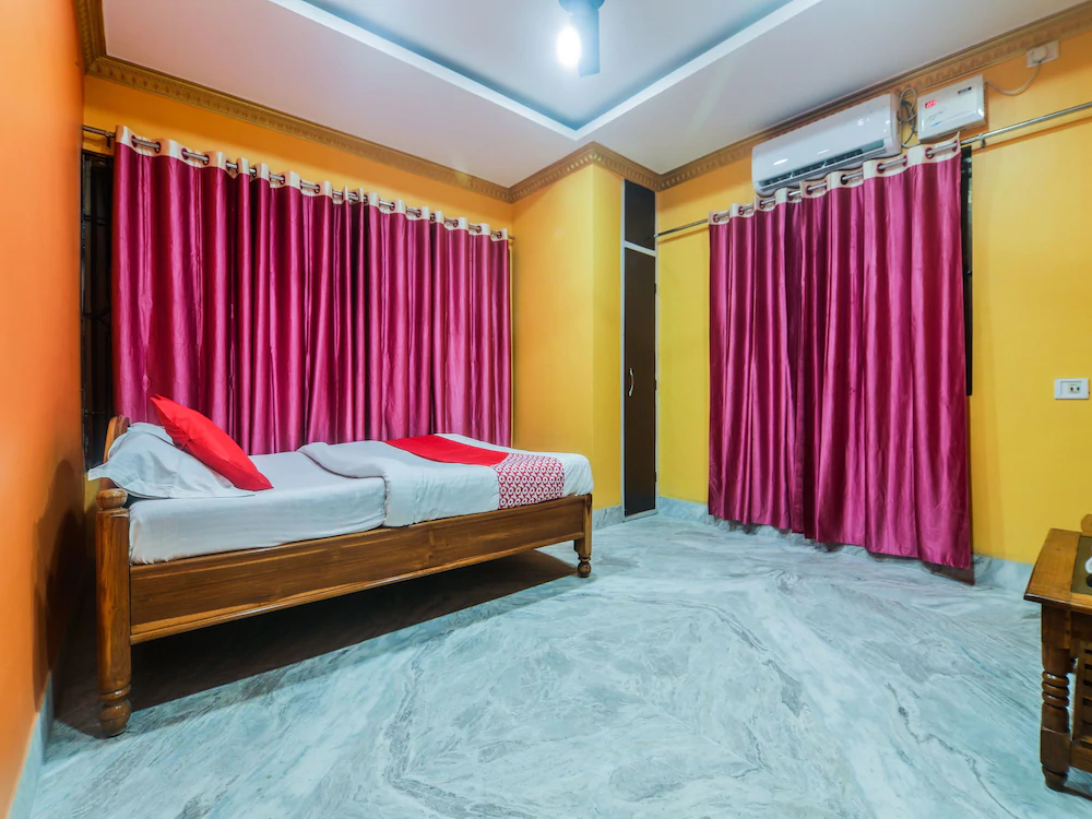 Danni's By OYO Rooms