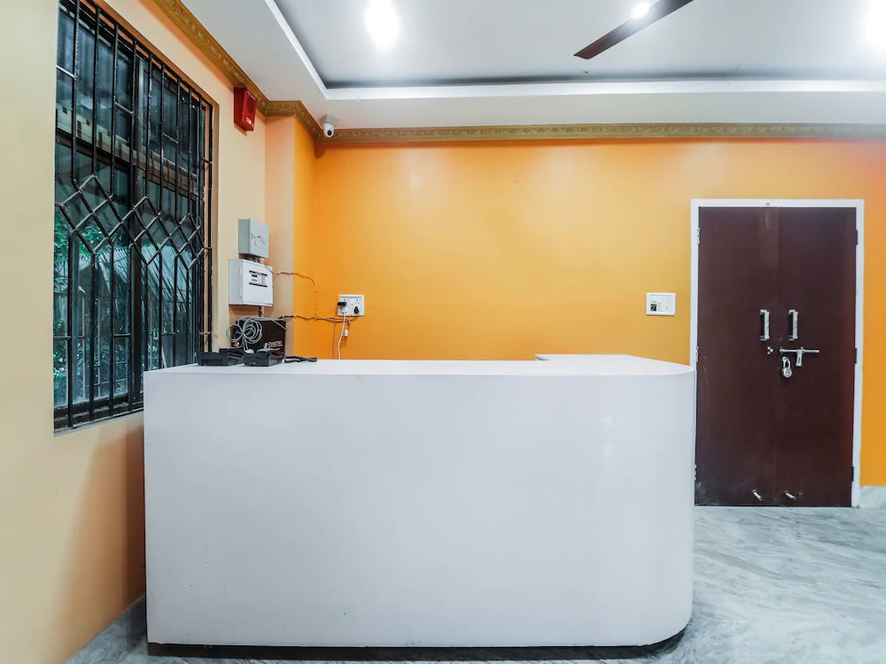 Danni's By OYO Rooms