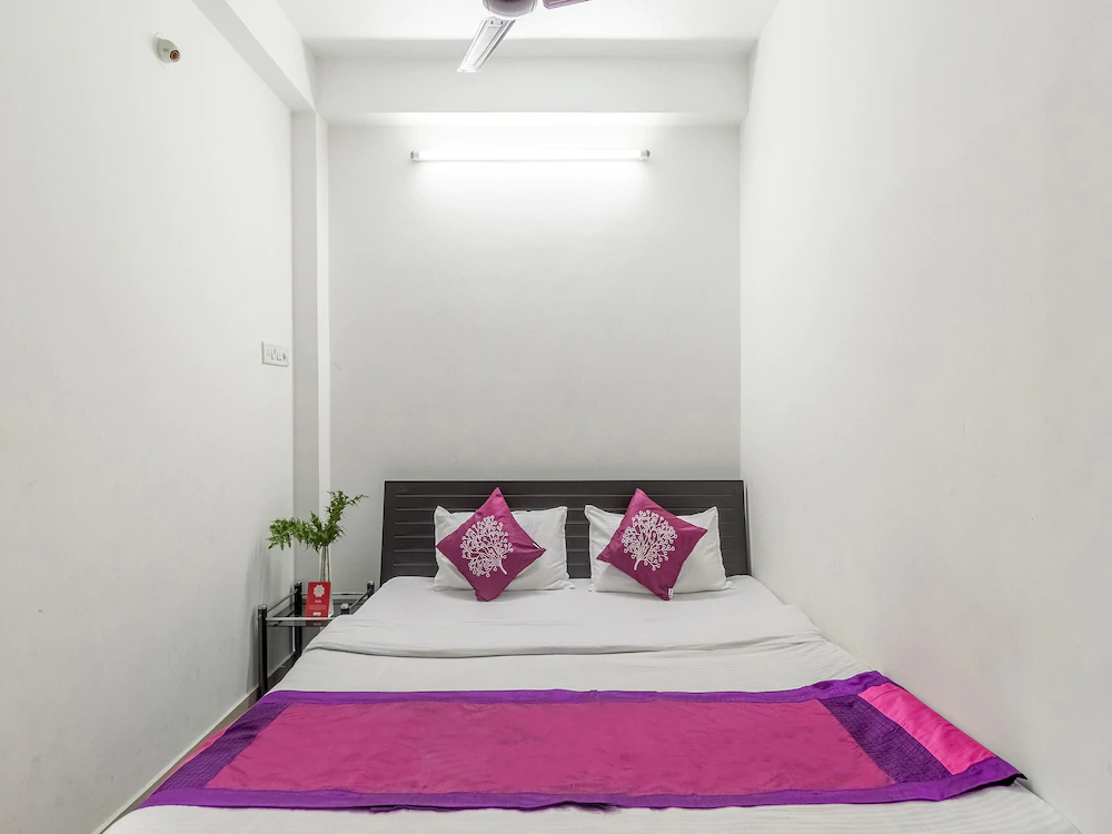 Home Stay Tia Inn by OYO