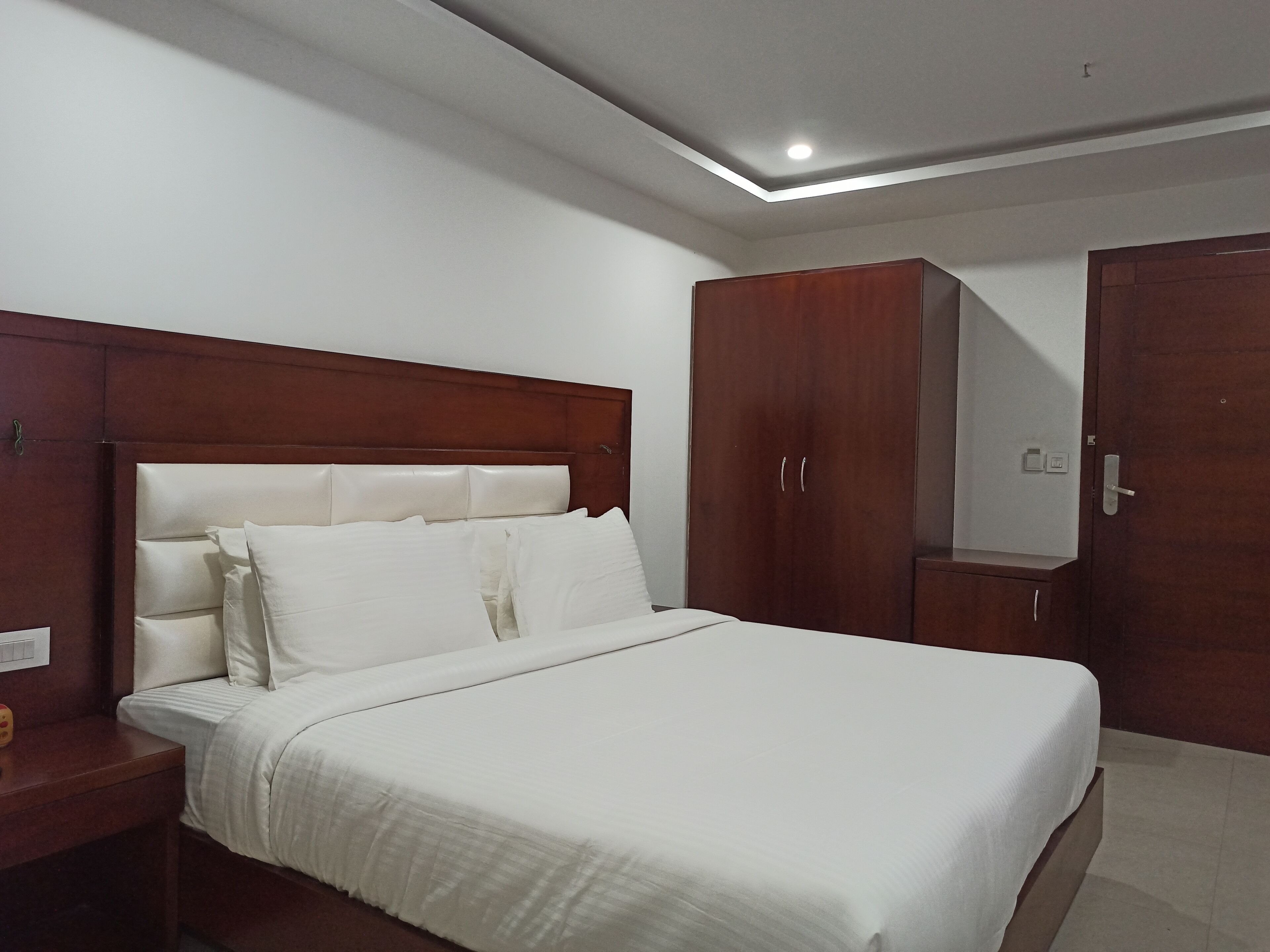 Hotel Automn Crocus