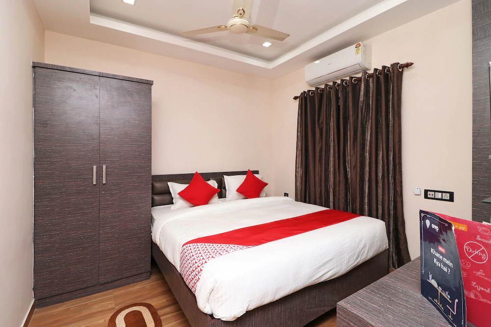 Hotel Barney Grand By OYO Rooms