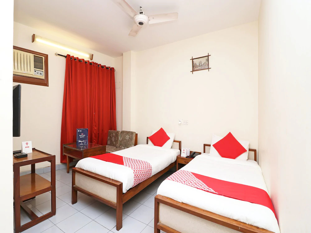 Hotel Nova by OYO Rooms