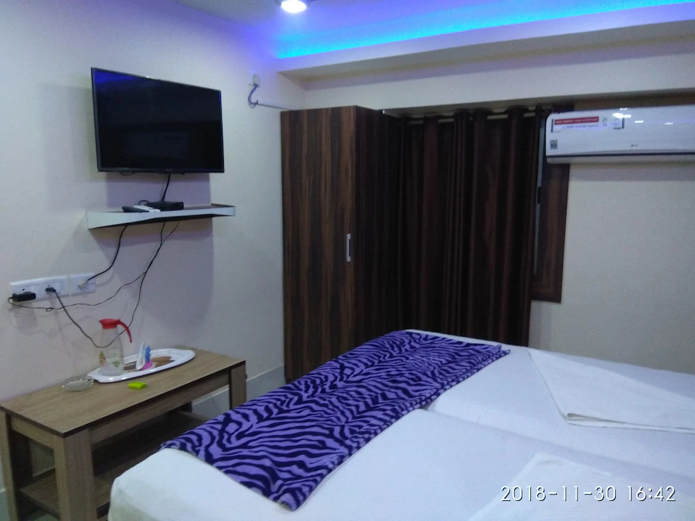 Minakshi Guest House