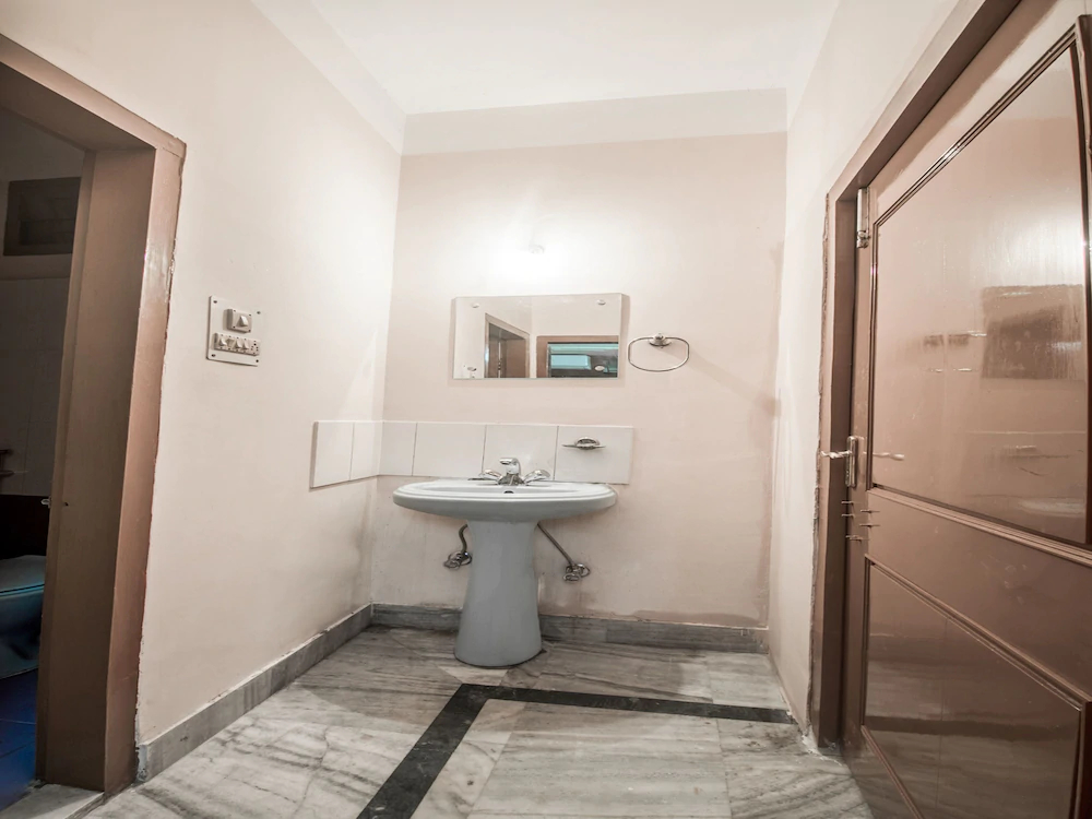 Om Shree Cottage By OYO Rooms