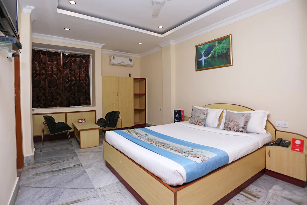 OYO 9924 Lisa Guest House