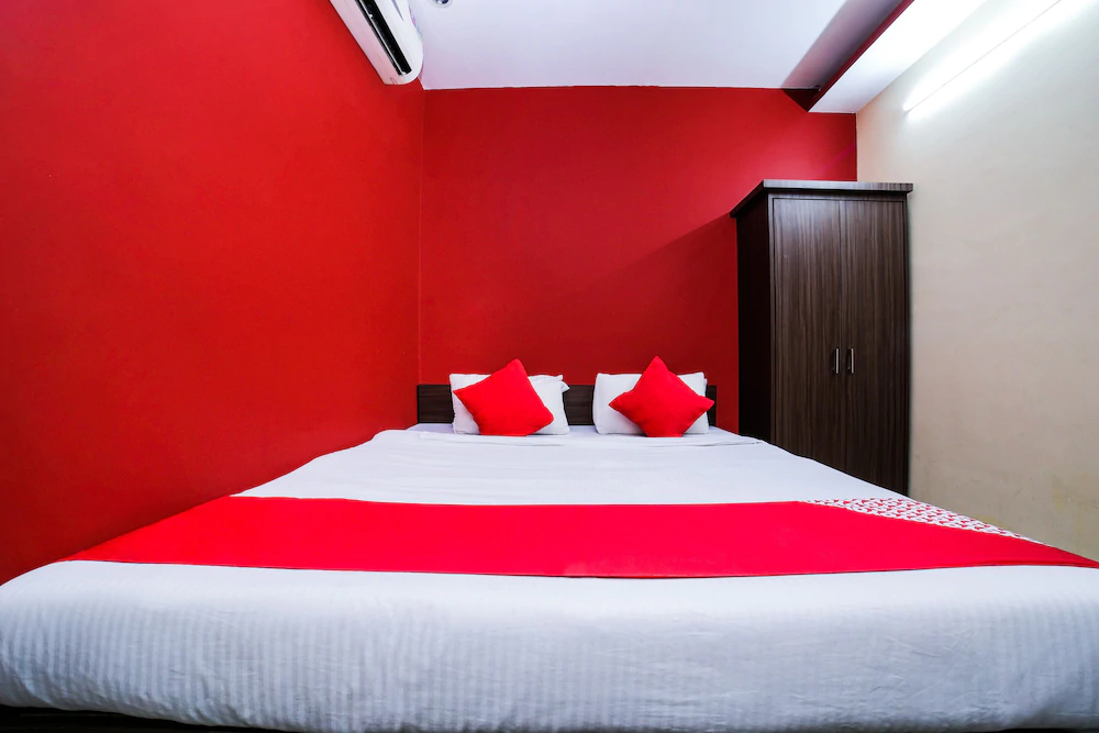 OYO Flagship 50138 Hotel Parashuram ISBT