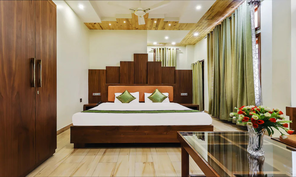 Prabash Hotel by Treebo Hotels