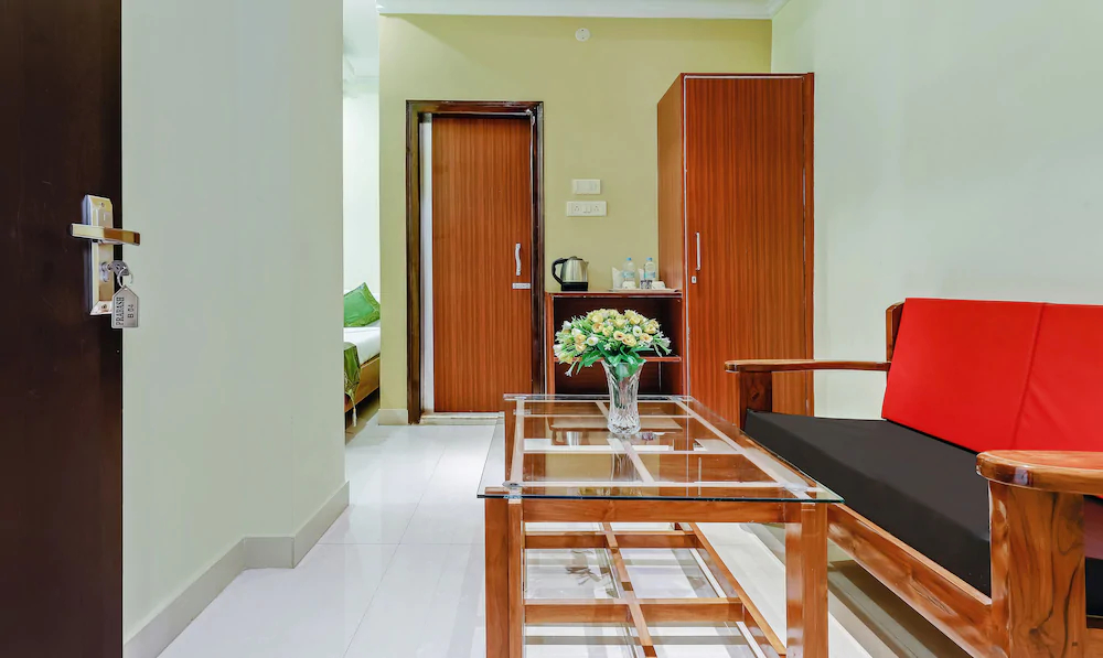 Prabash Hotel by Treebo Hotels