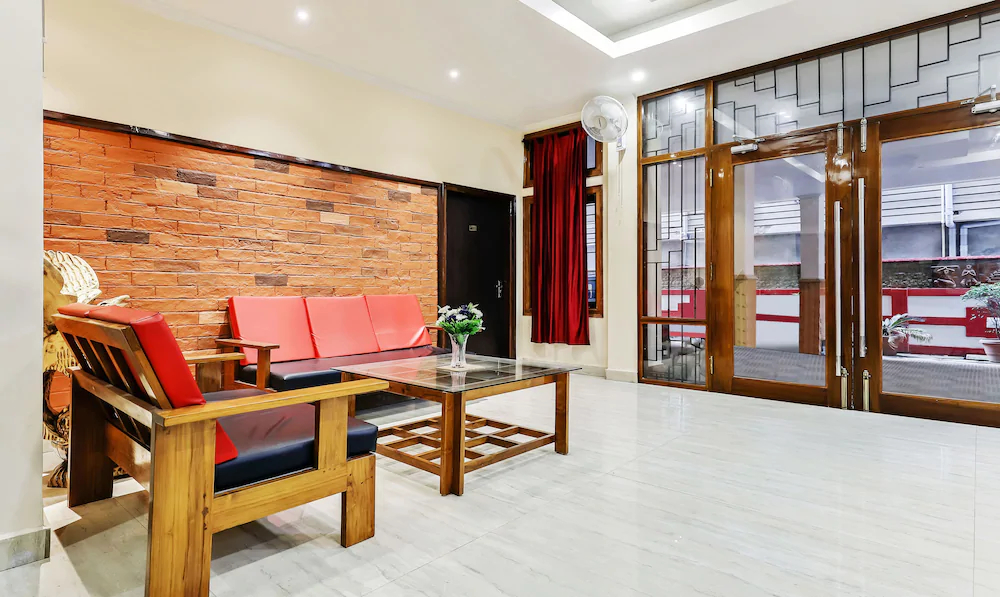 Prabash Hotel by Treebo Hotels