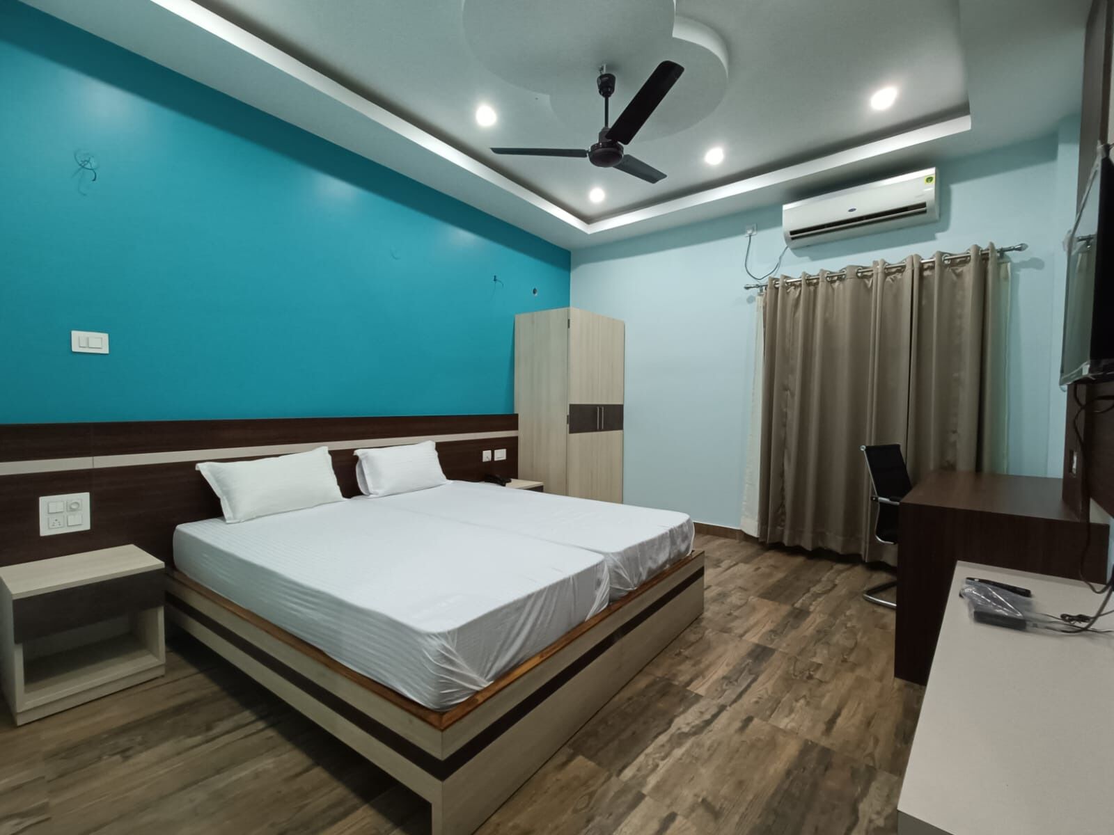 River King City Palace