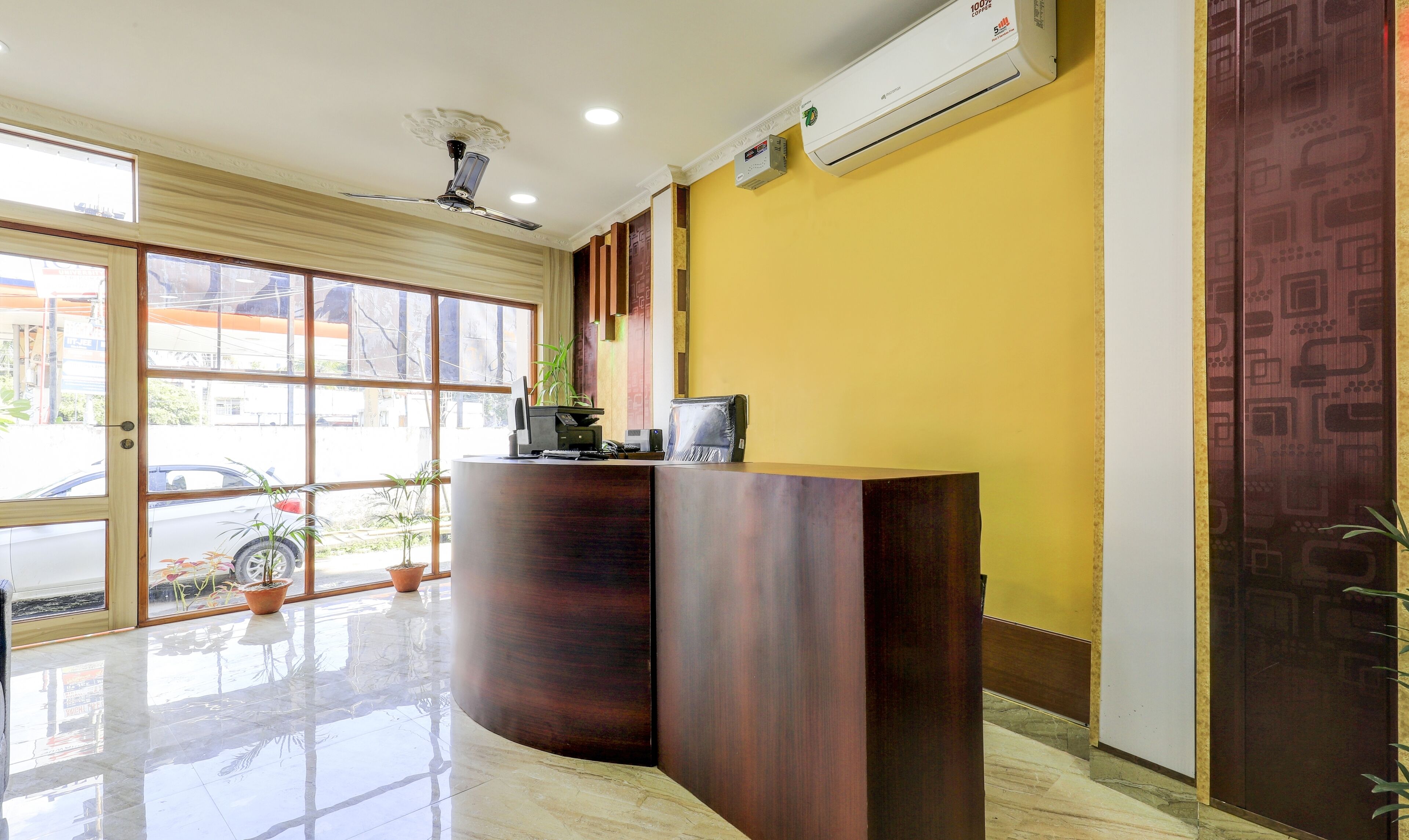 Treebo Trend Bora's Inn