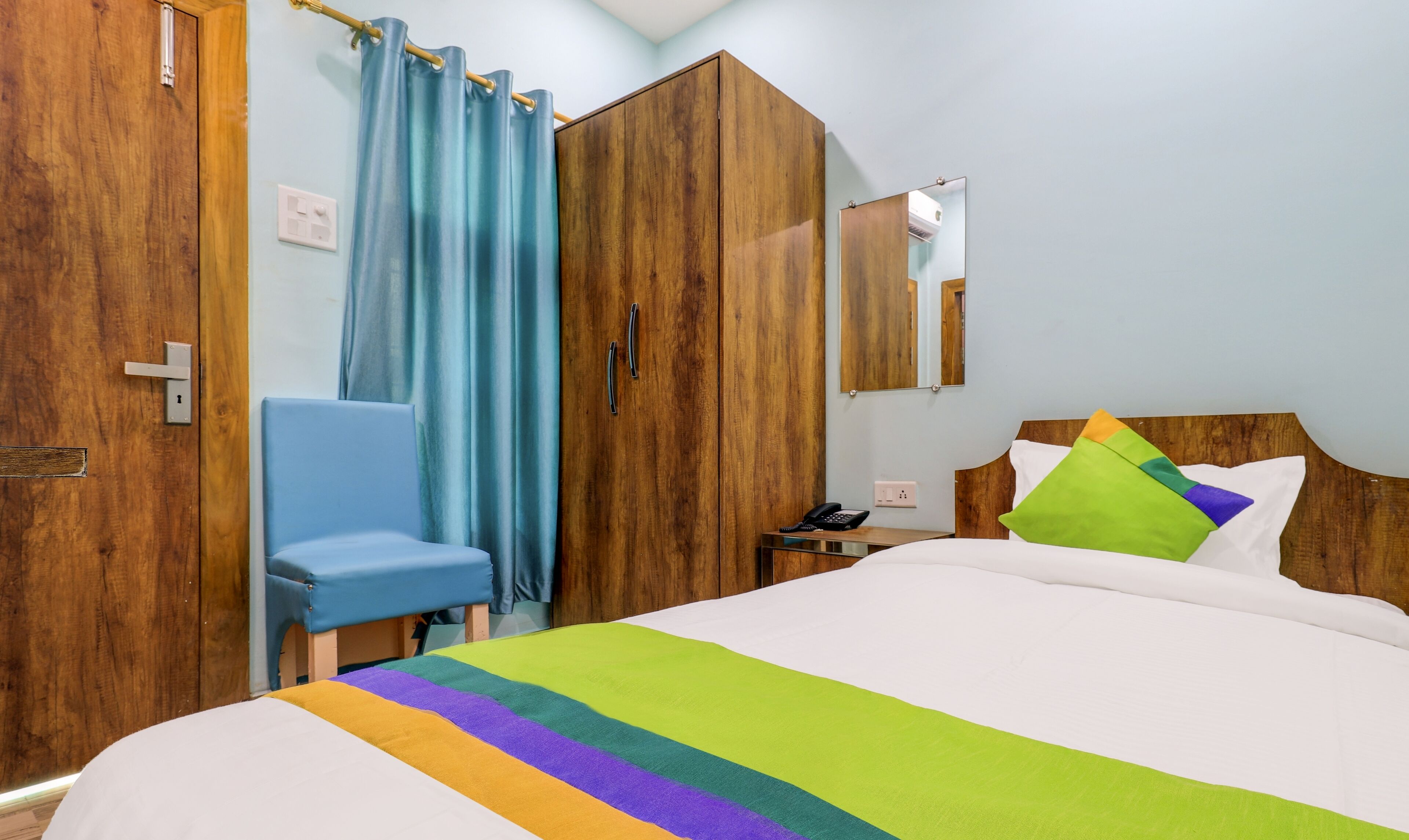 Treebo Trend Bora's Inn