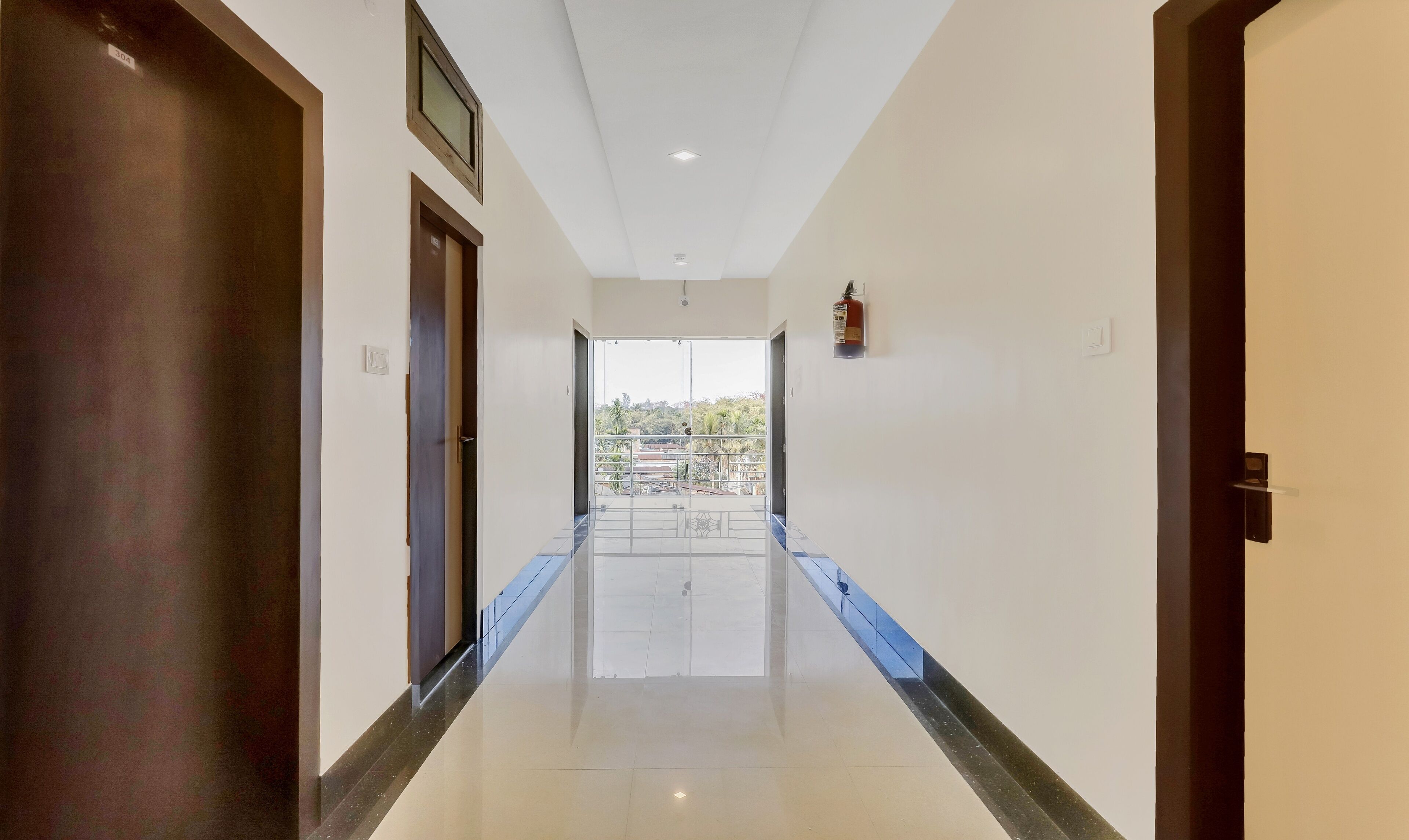 Treebo Trend Hotel Mobi