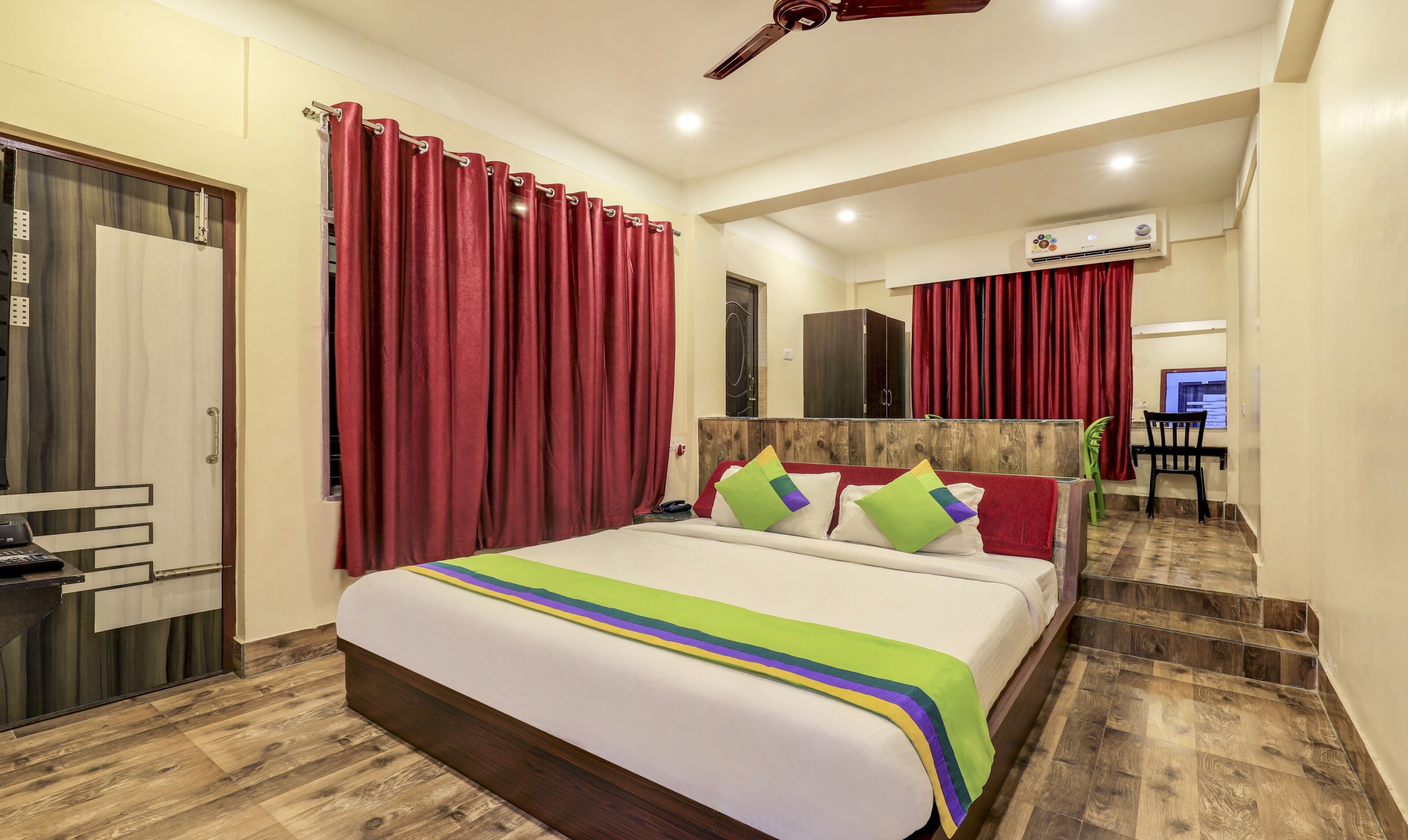 Treebo Trip Om Regency